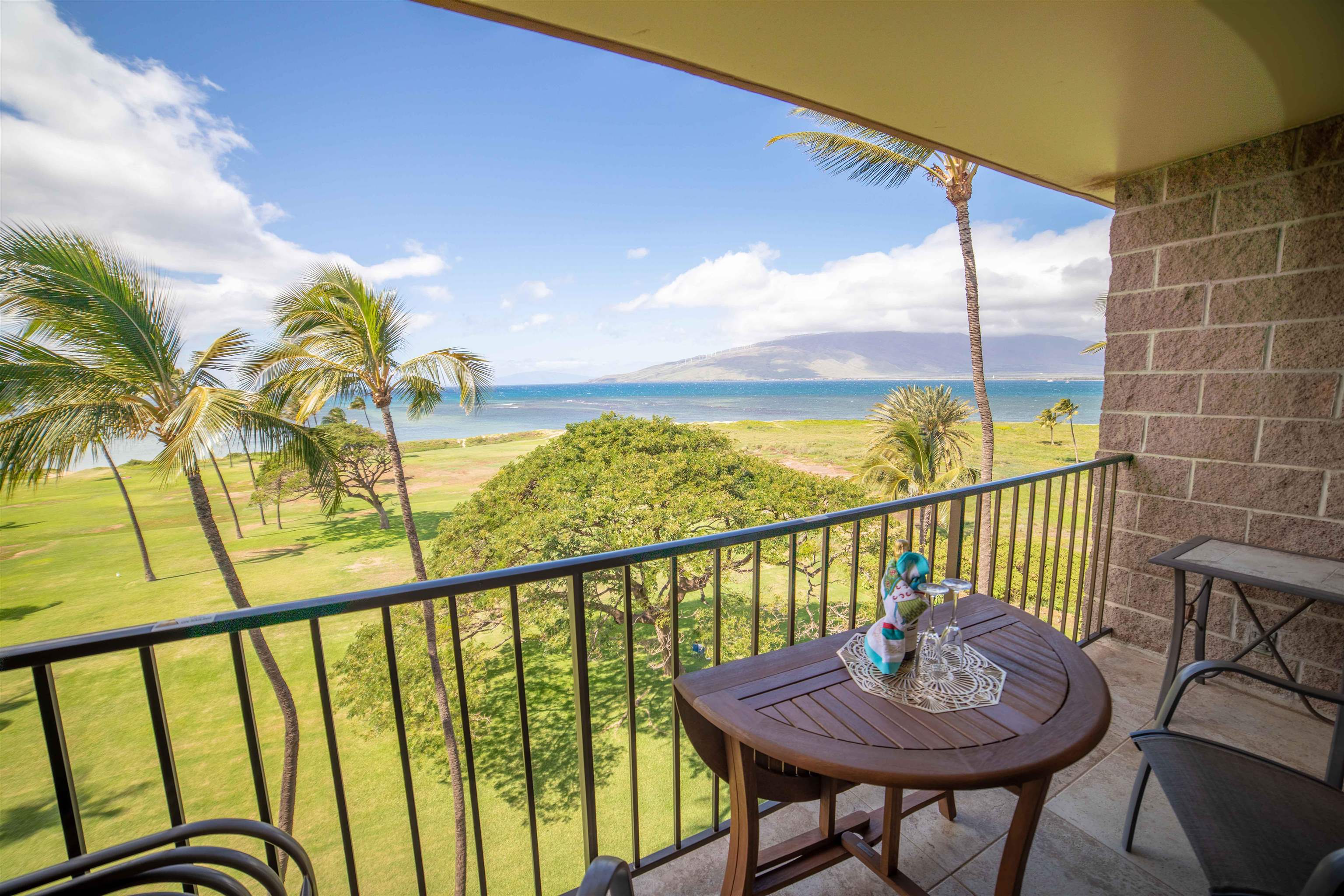 Kauhale Makai condo # 614, Kihei, Hawaii - photo 2 of 38