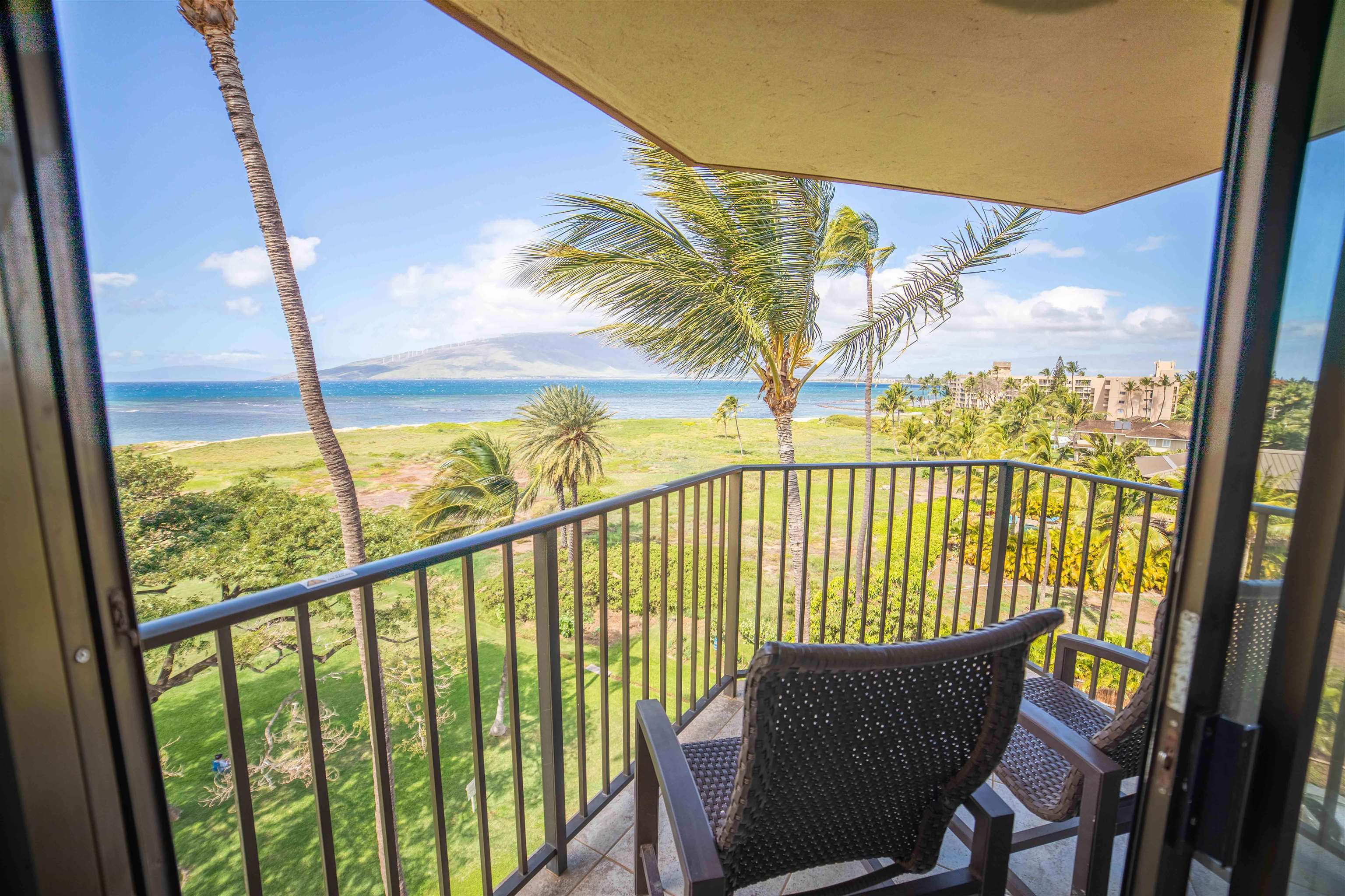 Kauhale Makai condo # 614, Kihei, Hawaii - photo 20 of 38