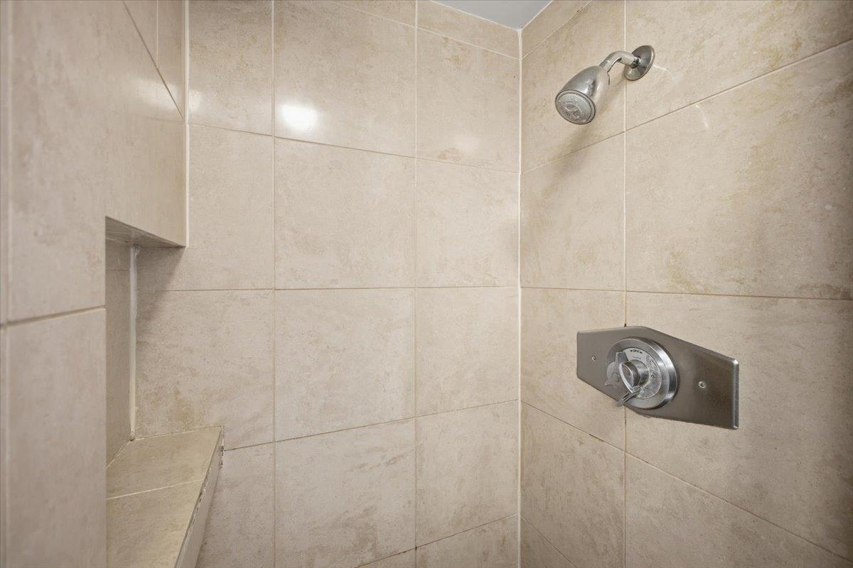 Kauhale Makai condo # 632, Kihei, Hawaii - photo 12 of 34