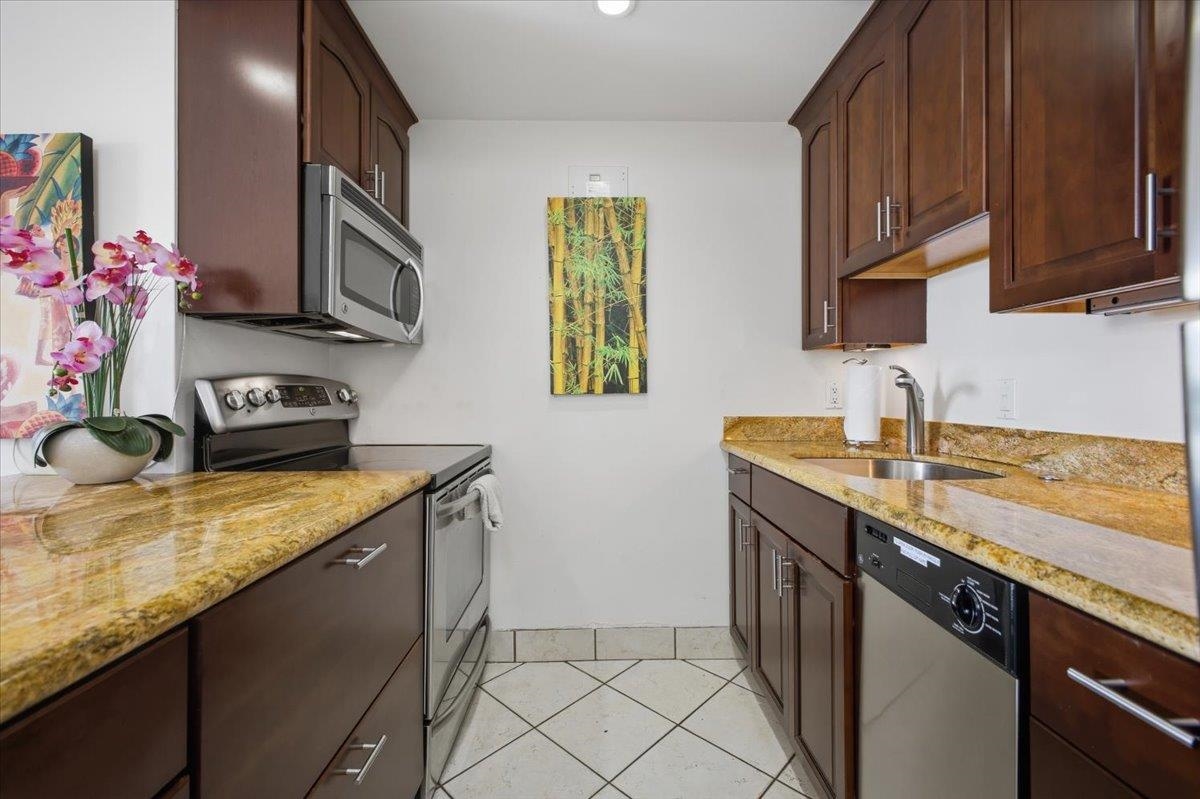 Kauhale Makai condo # 632, Kihei, Hawaii - photo 20 of 34