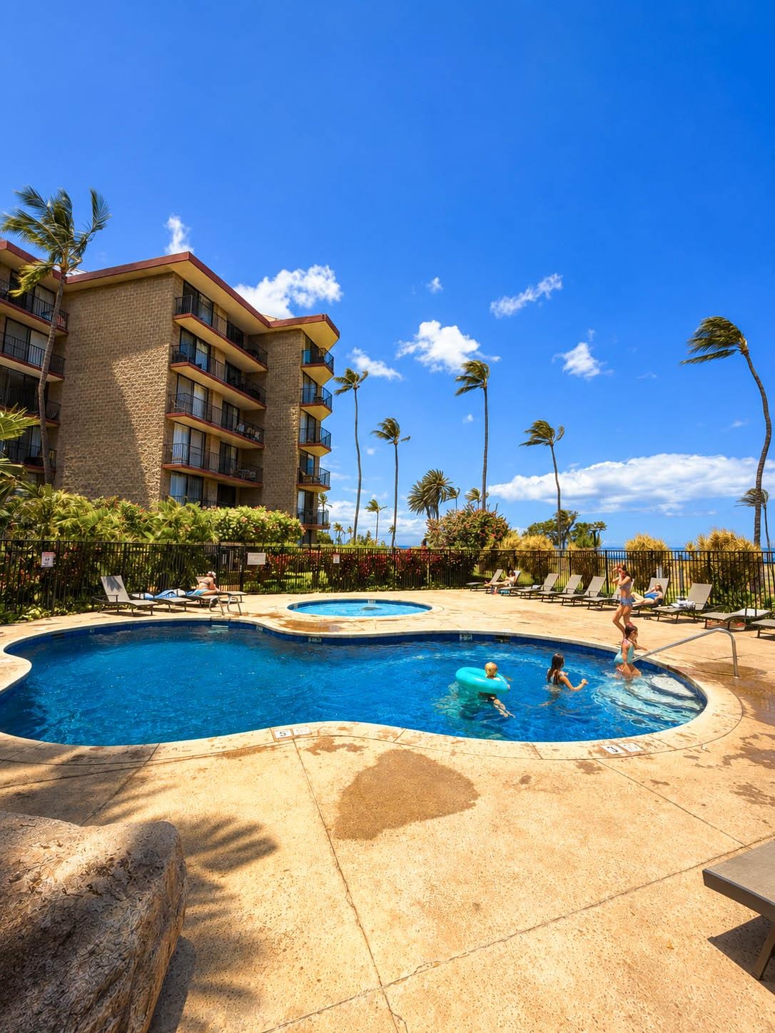 Kauhale Makai condo # 124, Kihei, Hawaii - photo 33 of 46