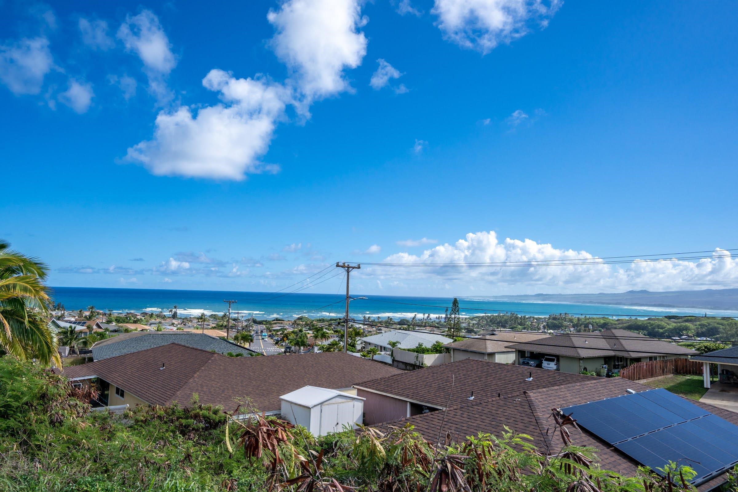 939  Hoomau St Waiehu Terrace, Wailuku home - photo 4 of 34