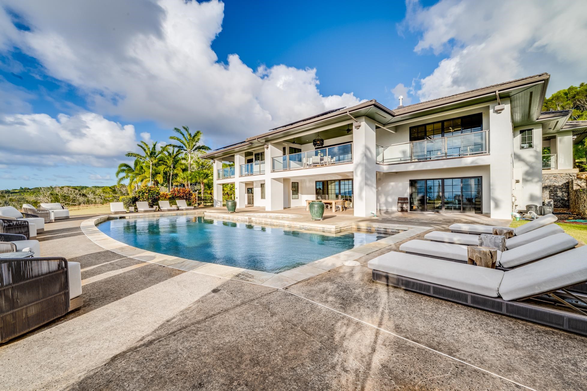 94  Keoawa Pl Honolua Ridge, Kapalua home - photo 2 of 50