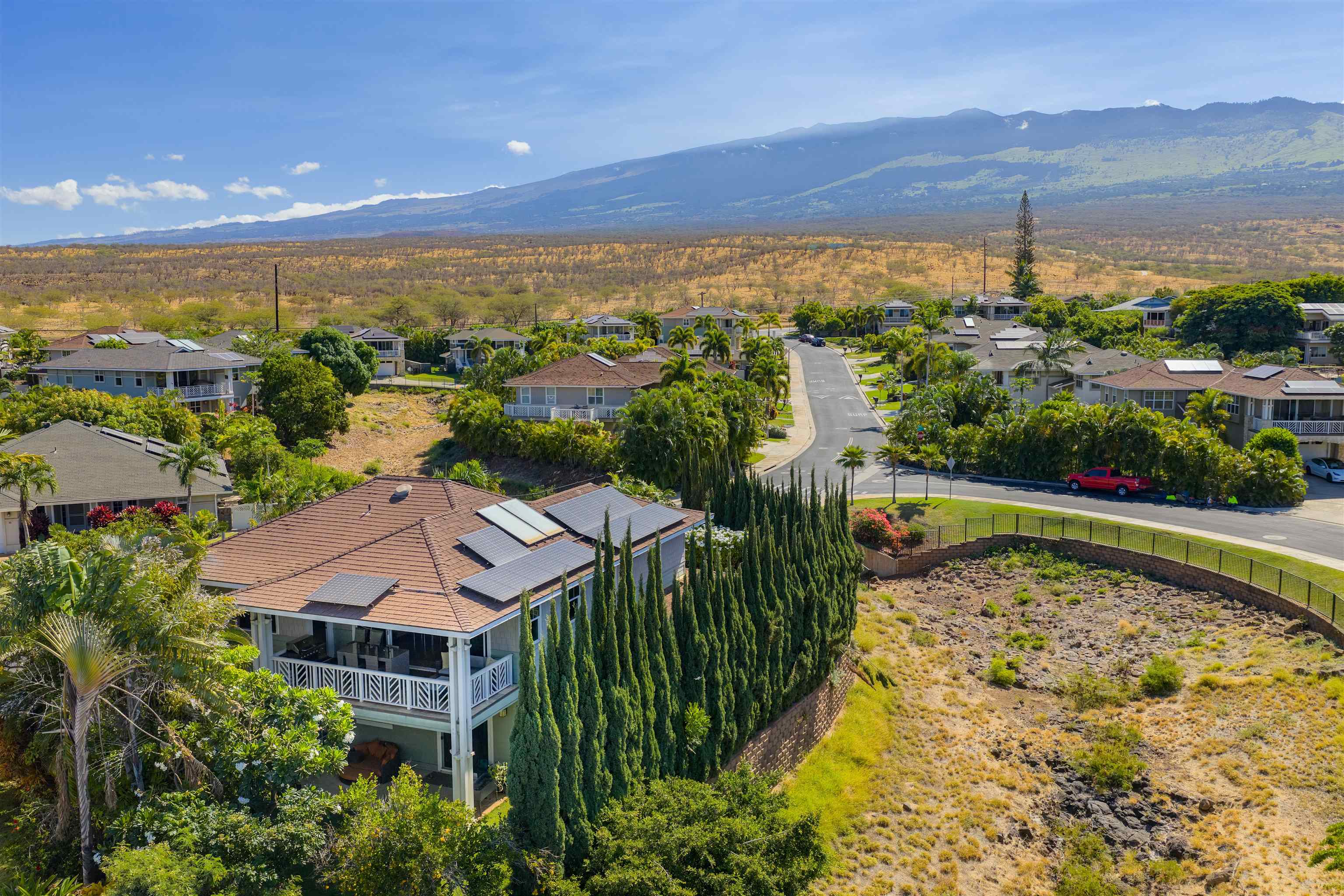 94  Laukahi St , Kihei home - photo 26 of 50