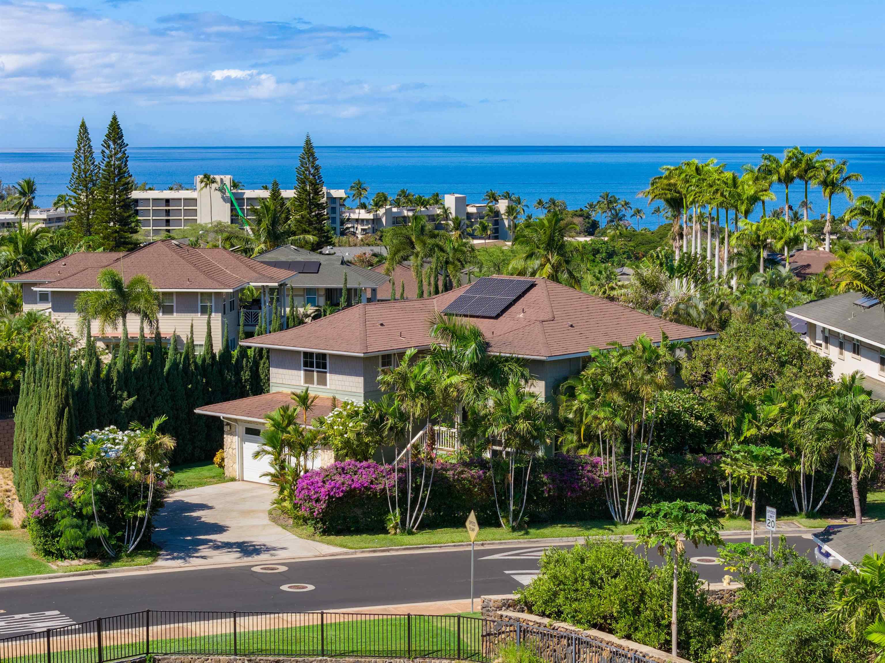 94  Laukahi St , Kihei home - photo 43 of 50