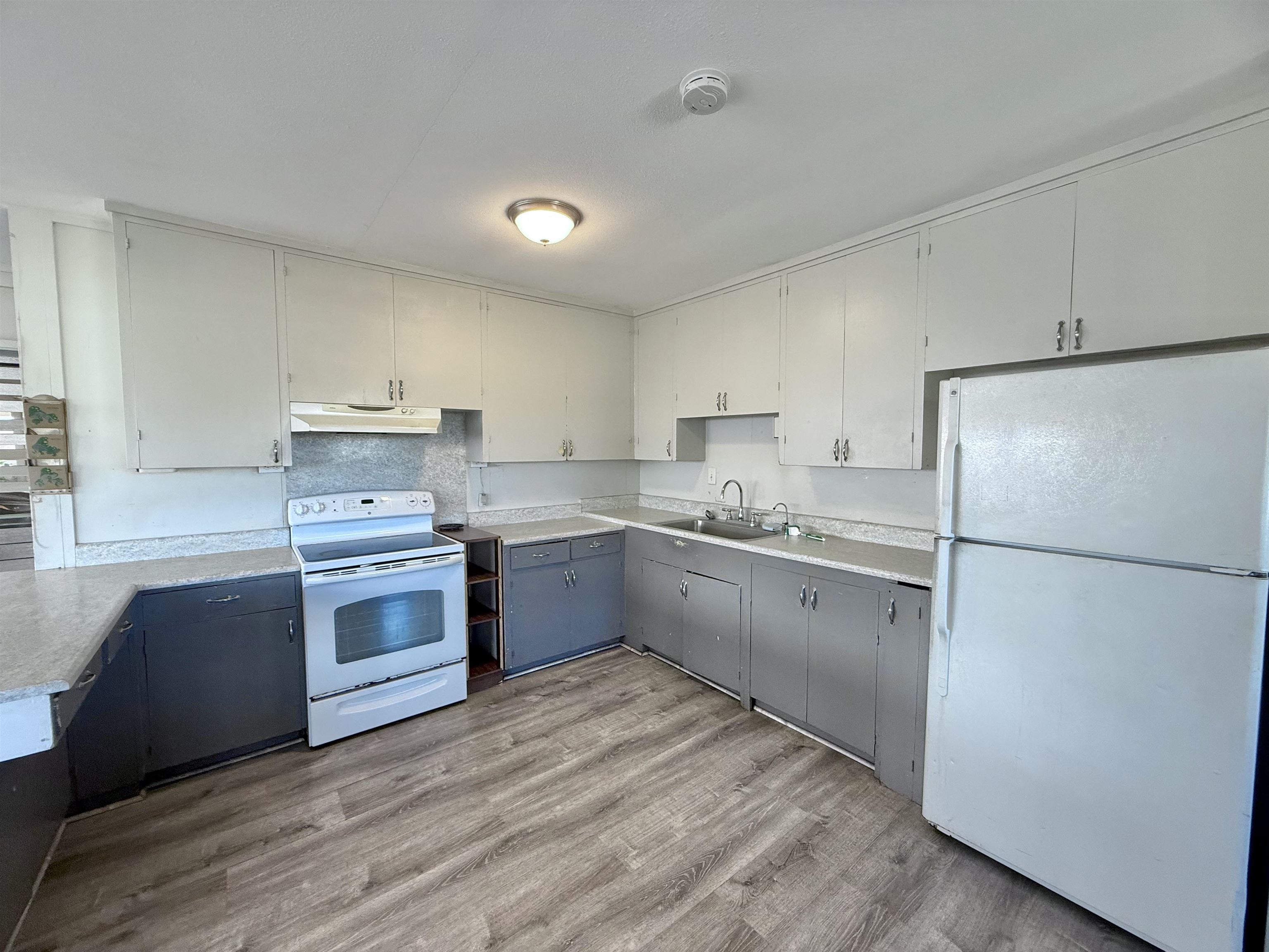 94  Lehua St , Kahului home - photo 8 of 25