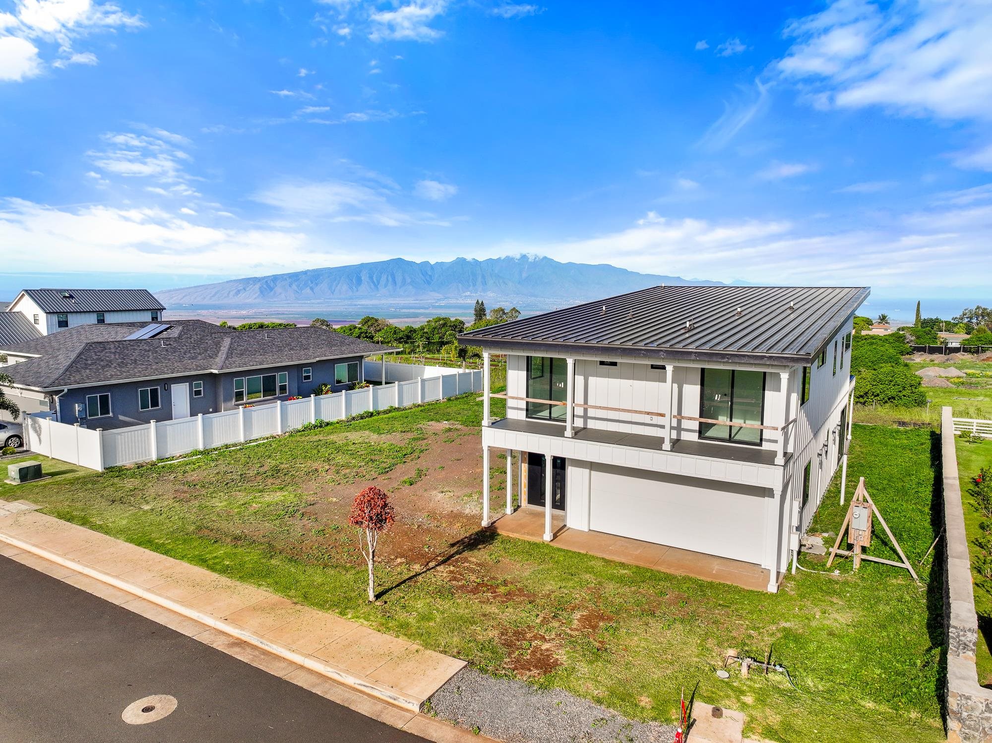 94  Leiohu Cir Kualono, Pukalani home - photo 34 of 38