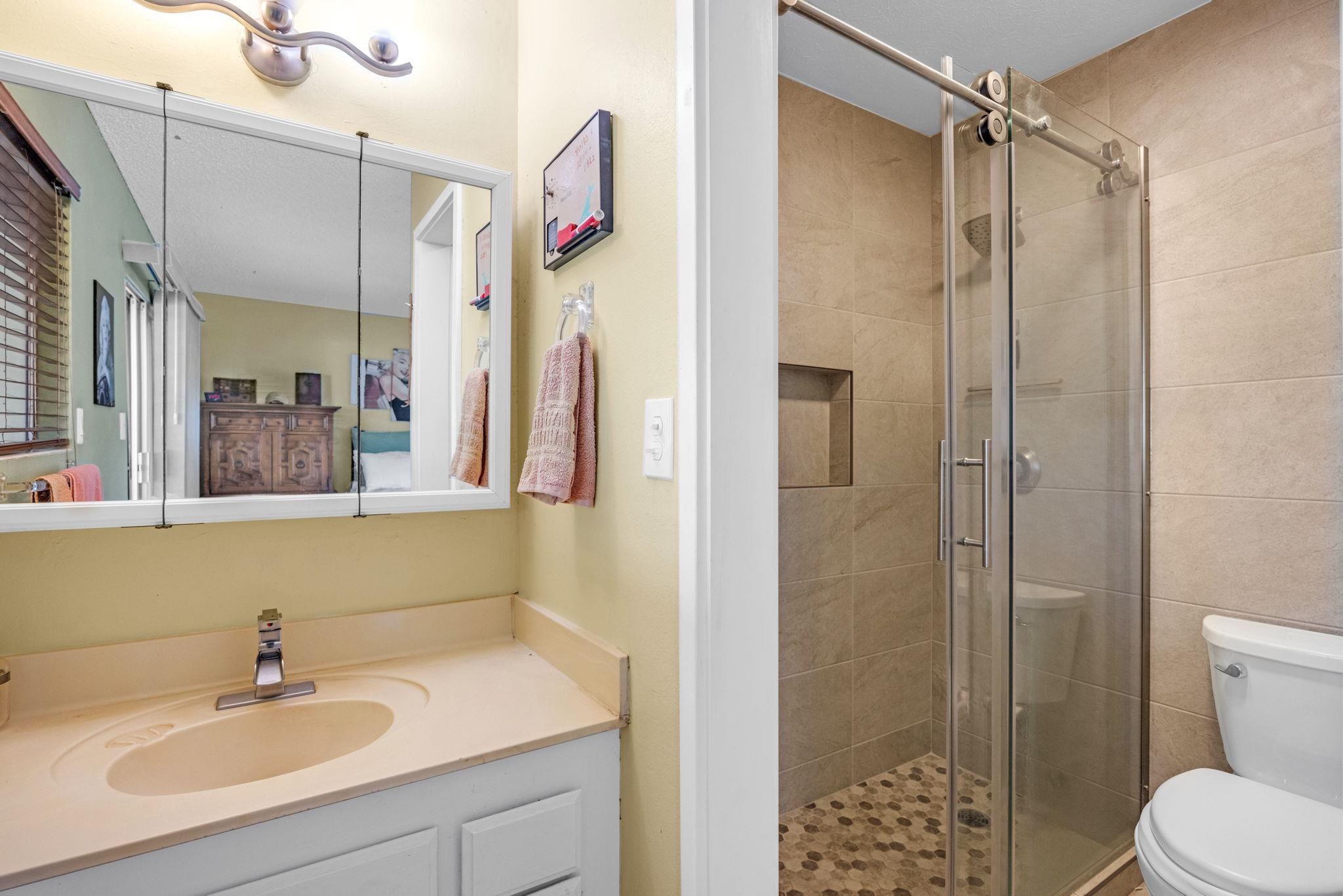 94  Mehani Pl , Kihei home - photo 21 of 48