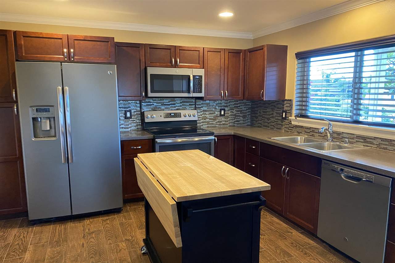 94  Meheu Cir Traditions At Maui Lani, Kahului home - photo 2 of 4