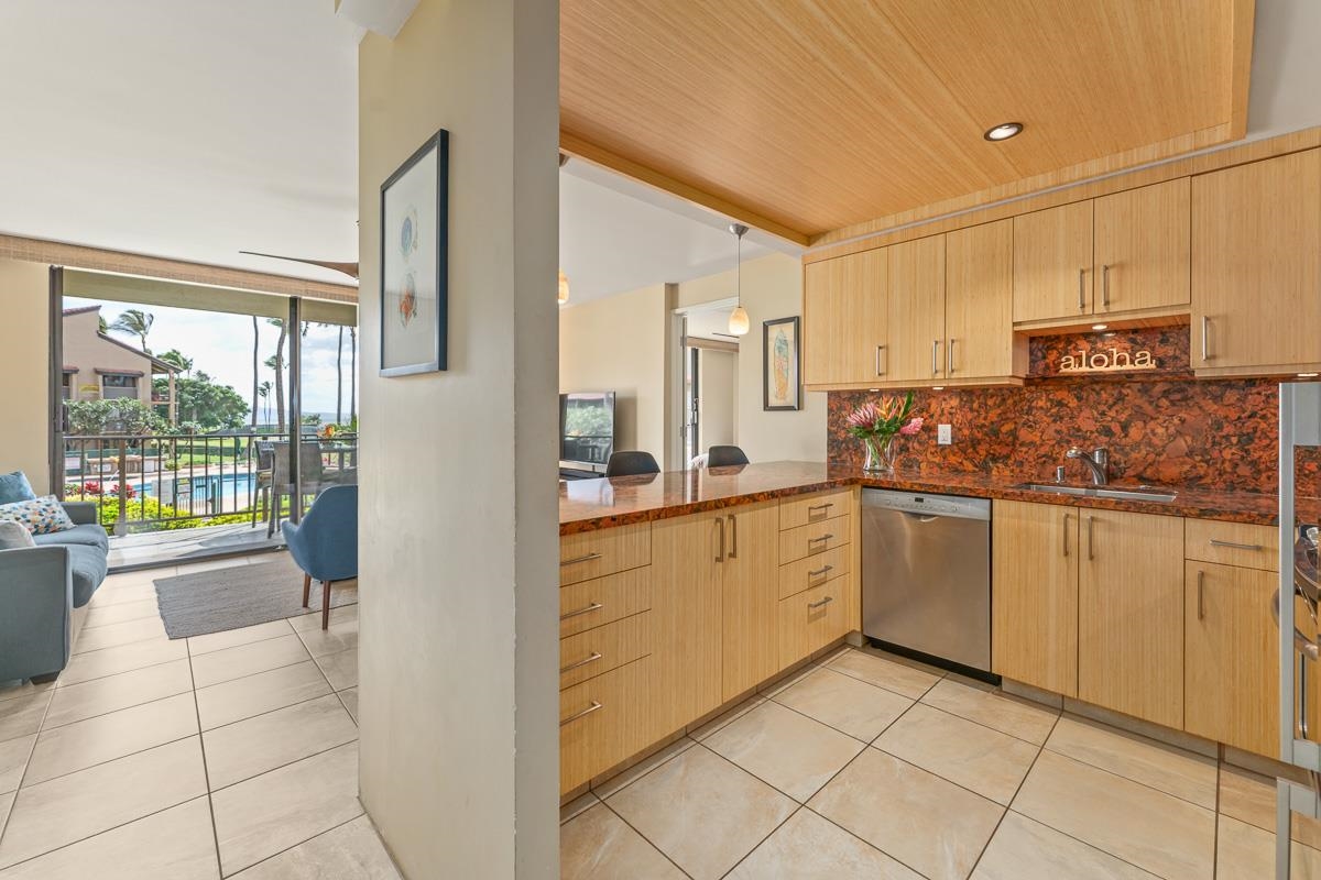 Luana Kai condo # 212B, Kihei, Hawaii - photo 7 of 35