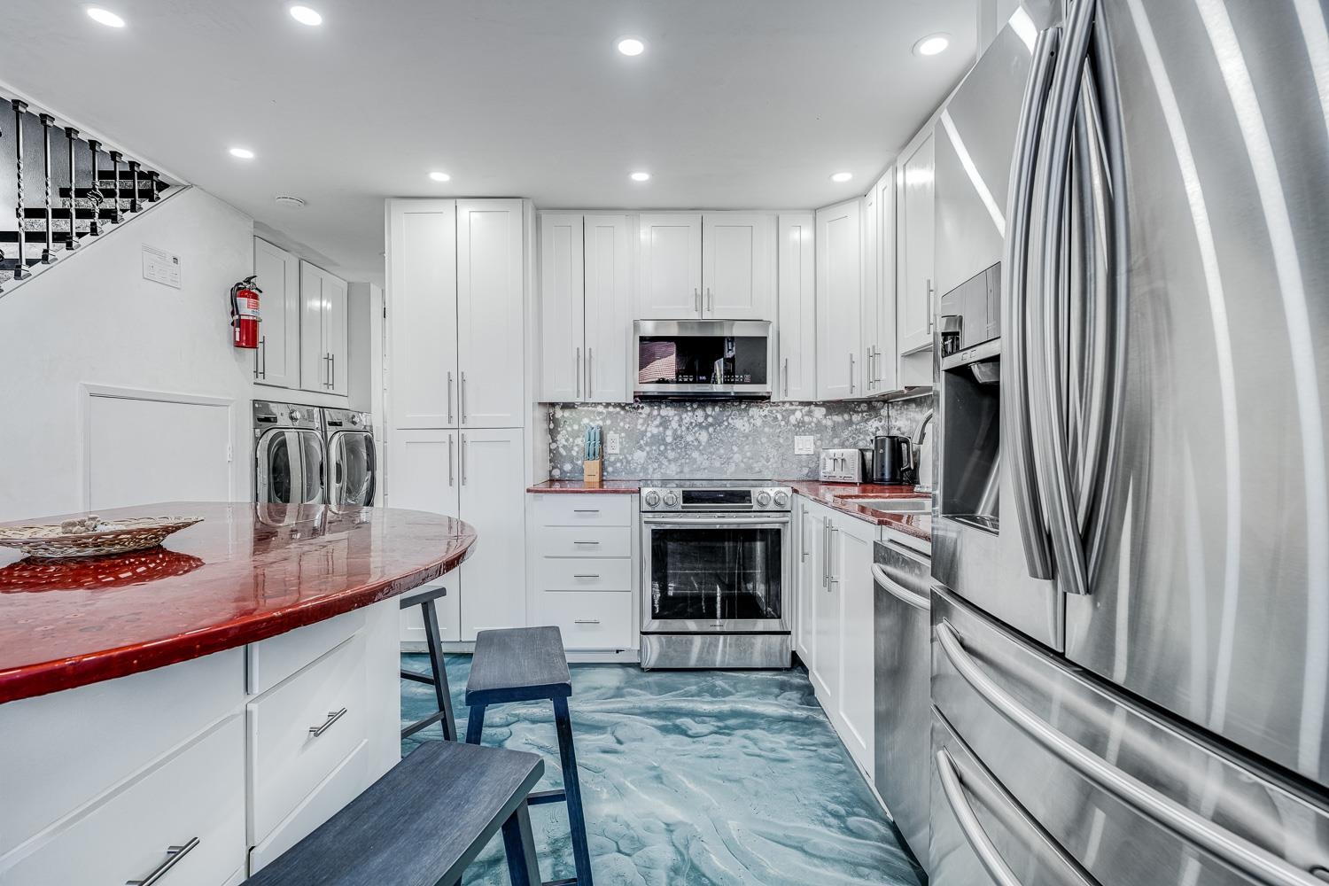 Luana Kai condo # B-301, Kihei, Hawaii - photo 10 of 48