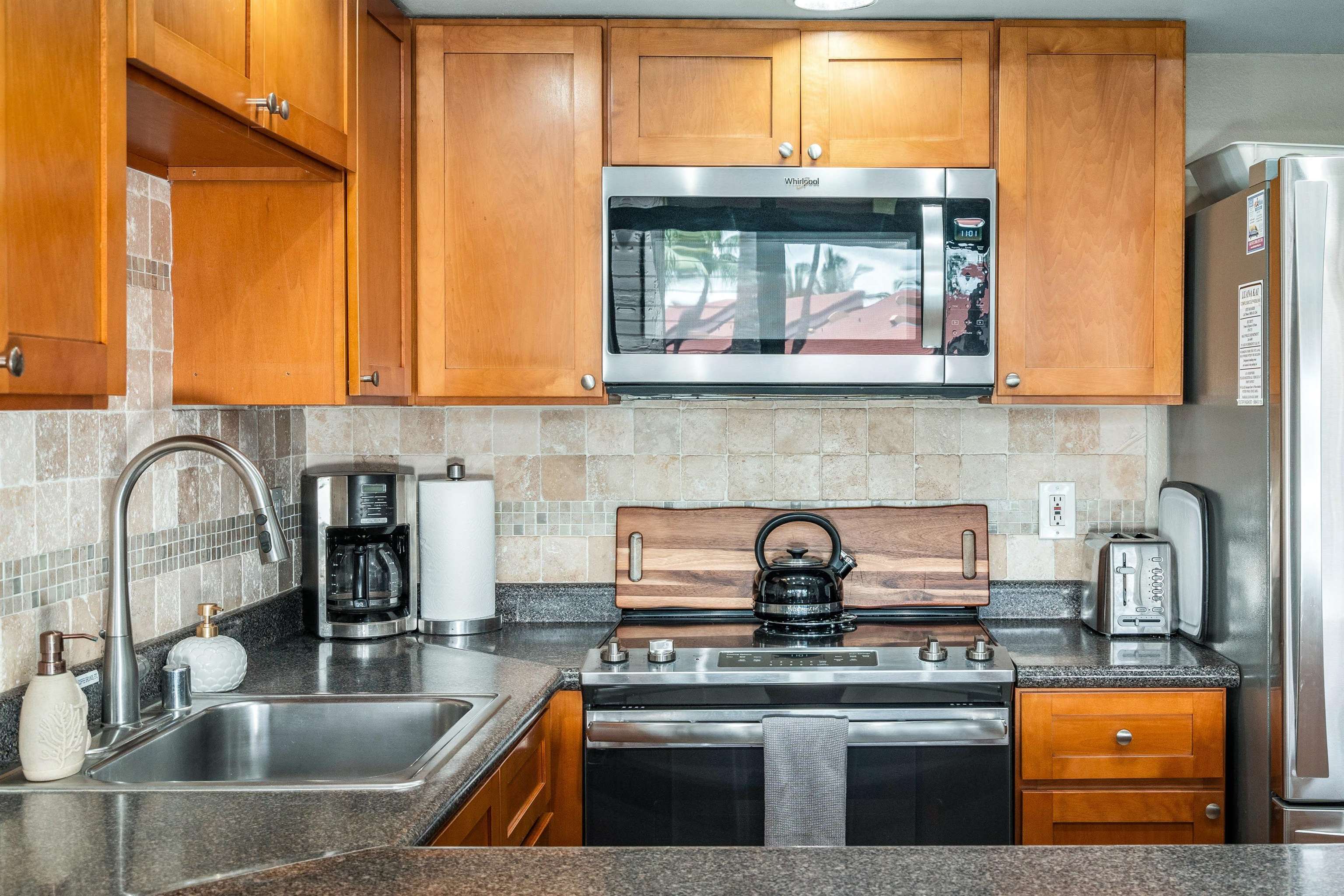 Luana Kai condo # C304, Kihei, Hawaii - photo 16 of 41