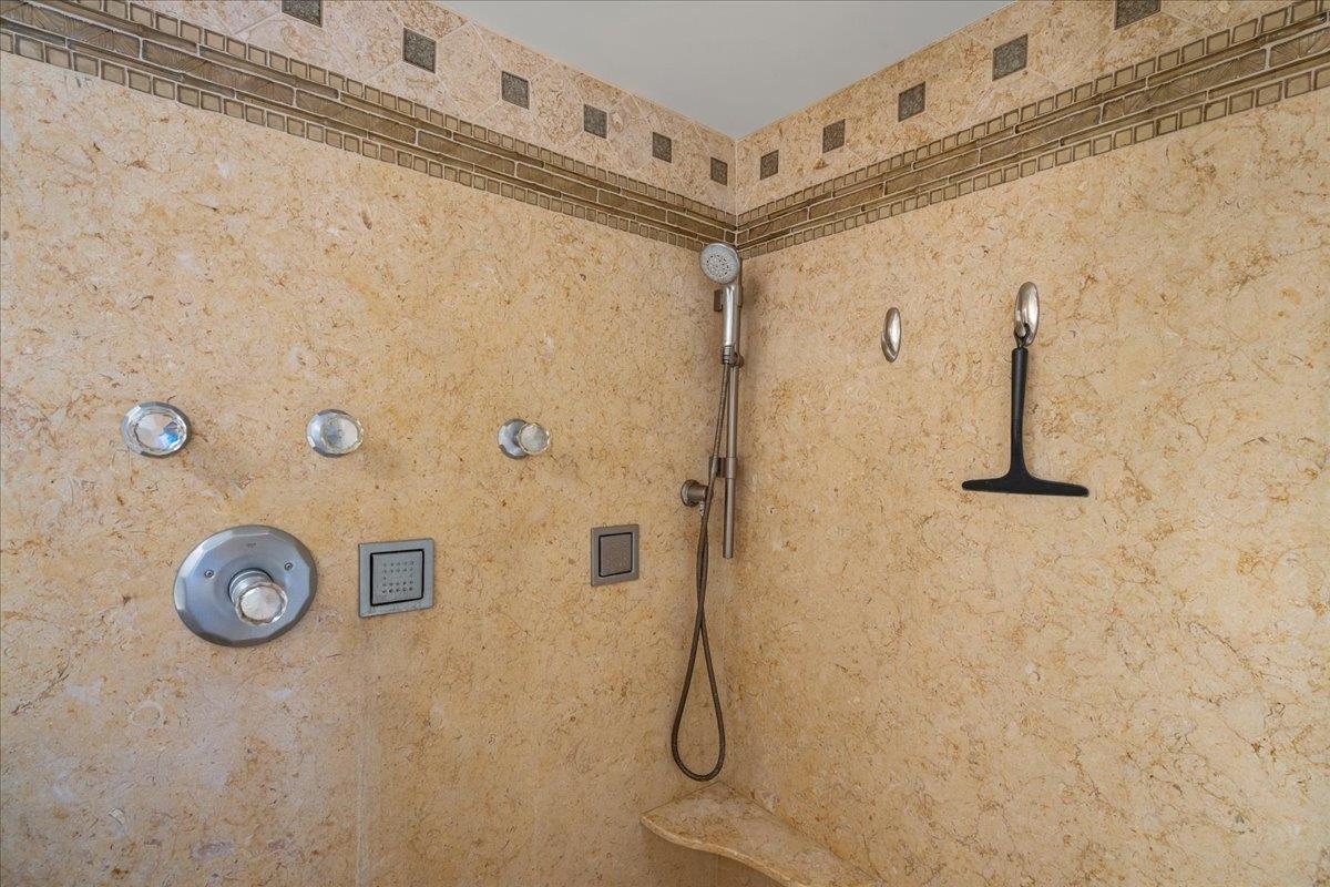 Luana Kai condo # D203, Kihei, Hawaii - photo 28 of 44