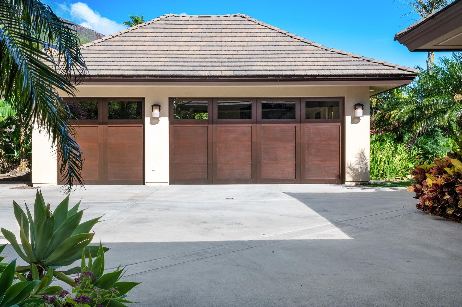 948  Kai Hele Ku St Launiupoko, Lahaina home - photo 46 of 50