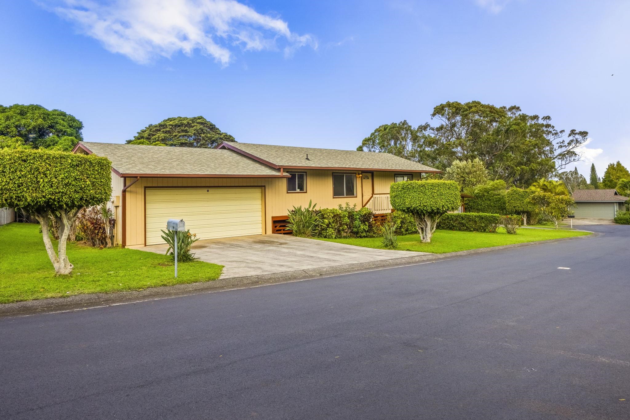 95  Haele Pl Makawao, Makawao/Olinda/Haliimaile home - photo 2 of 50