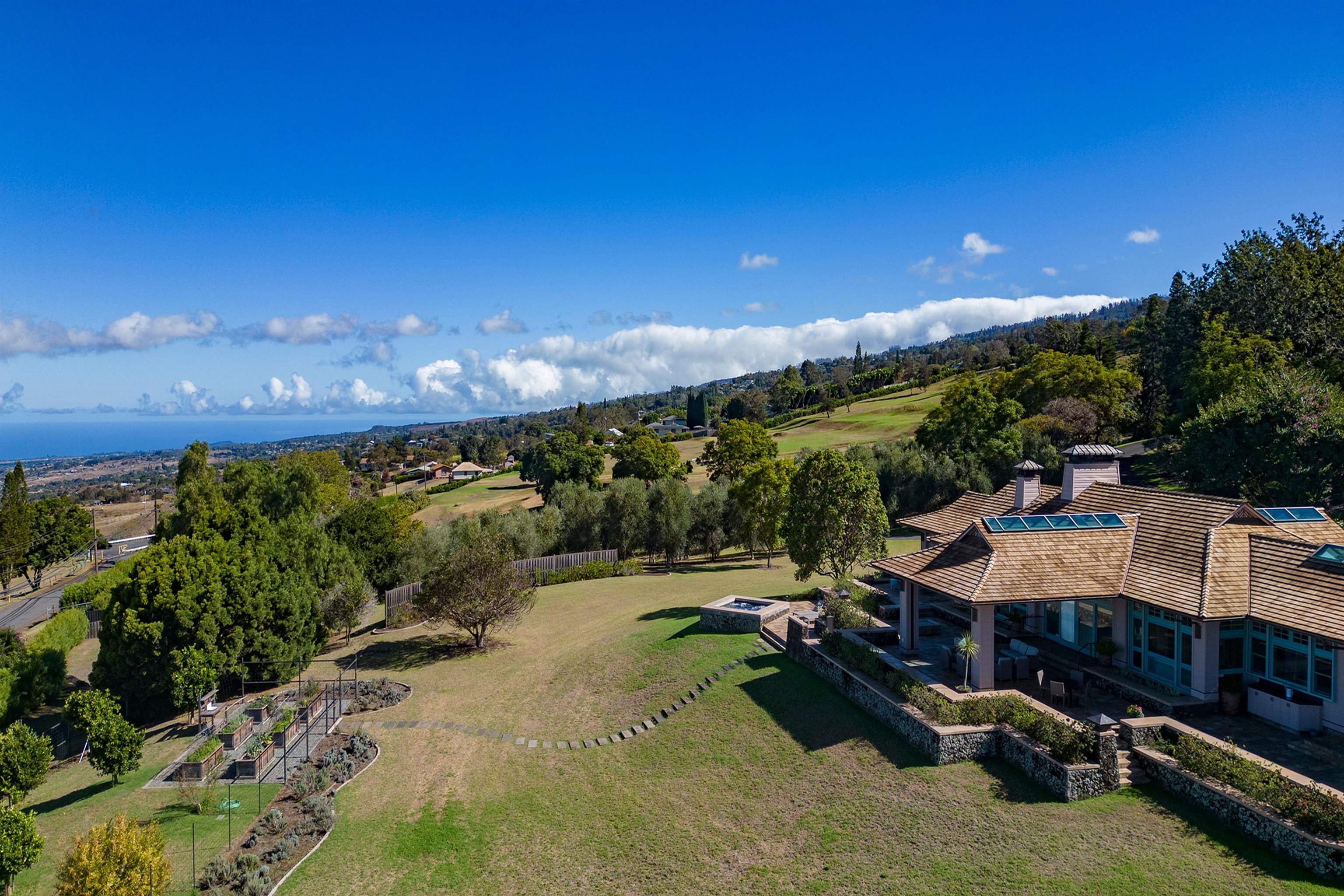 95 & 285  Kekaulike Ave , Kula/Ulupalakua/Kanaio home - photo 3 of 50