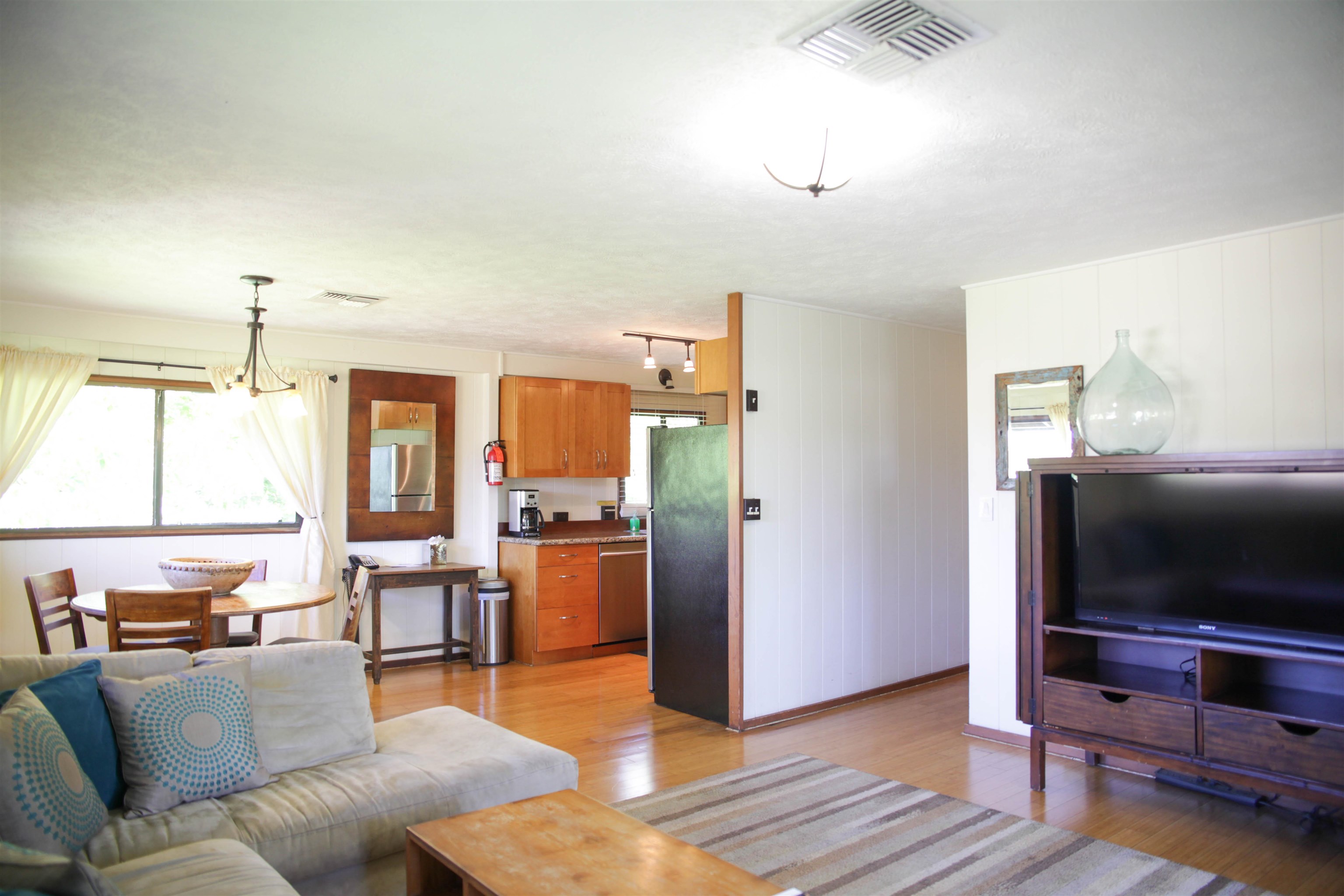 95 B  Hana Hwy Paia Town, Spreckelsville/Paia/Kuau home - photo 27 of 31