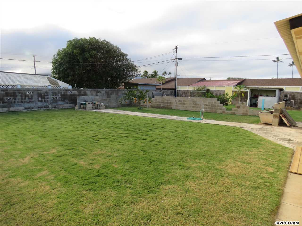 96  Kane St , Kahului home - photo 3 of 18