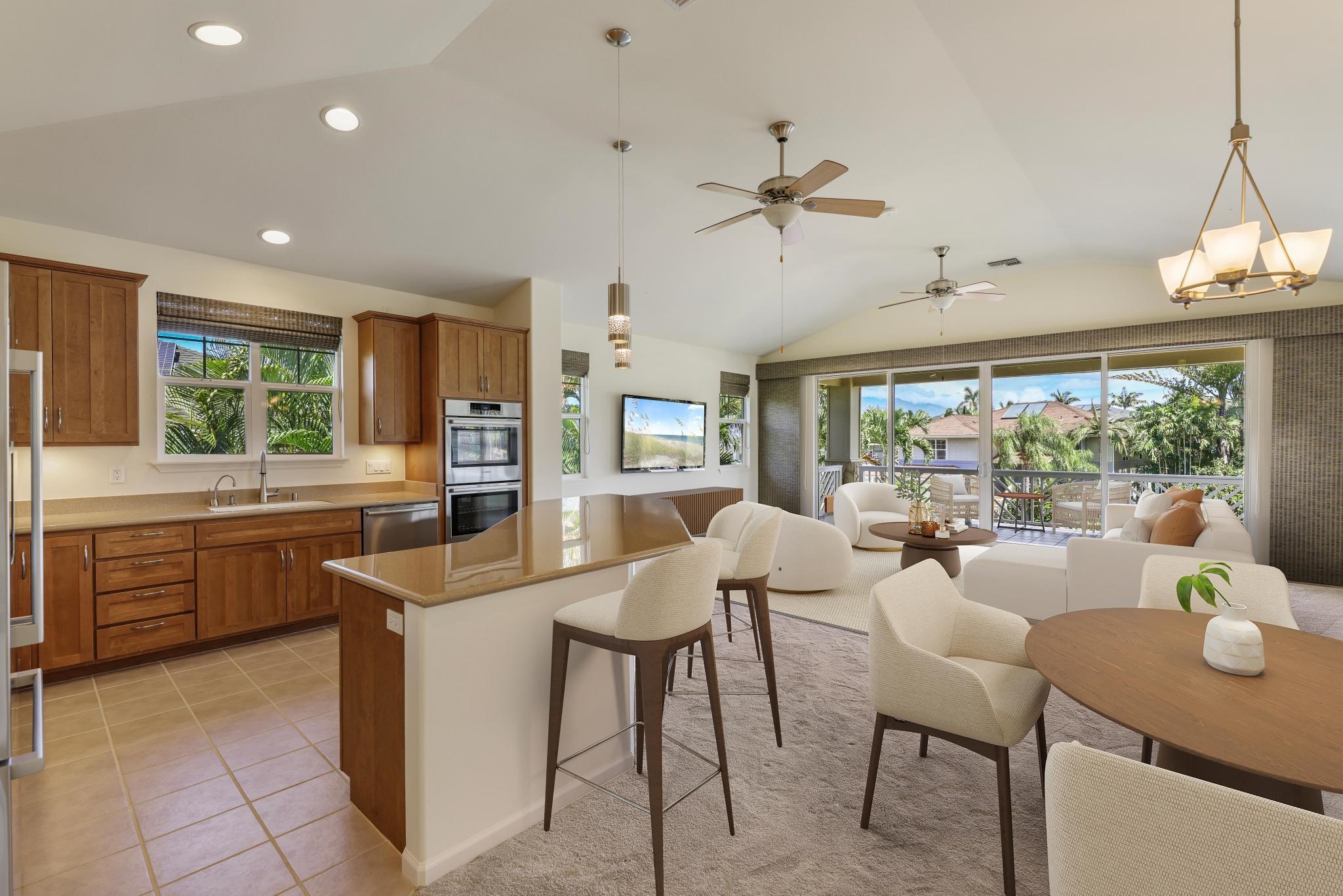 96  Moana Ave Kihei, Kihei home - photo 2 of 50