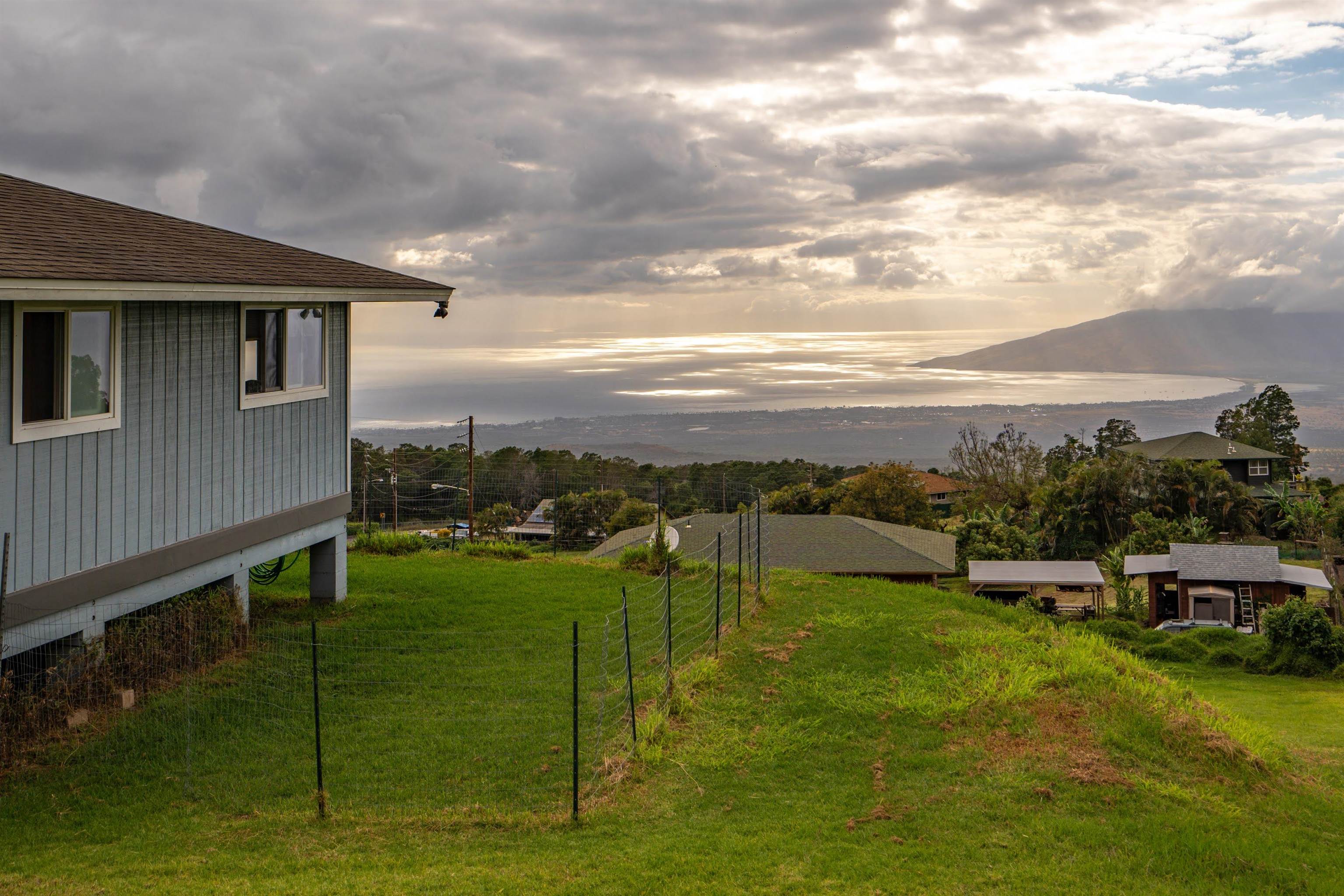 96  Pueo Dr , Kula/Ulupalakua/Kanaio home - photo 22 of 49