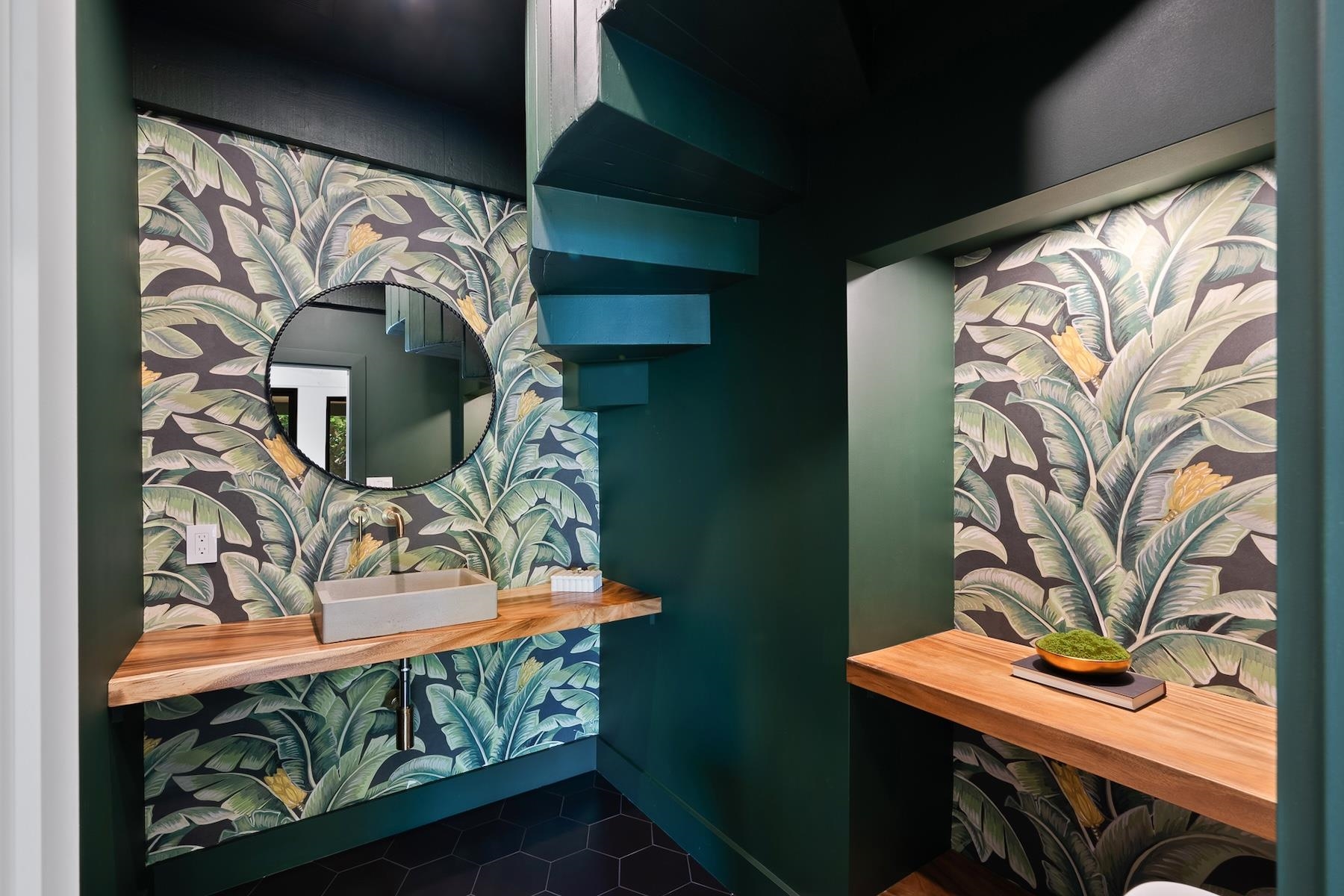 965  Hog Back Rd , Haiku home - photo 17 of 50