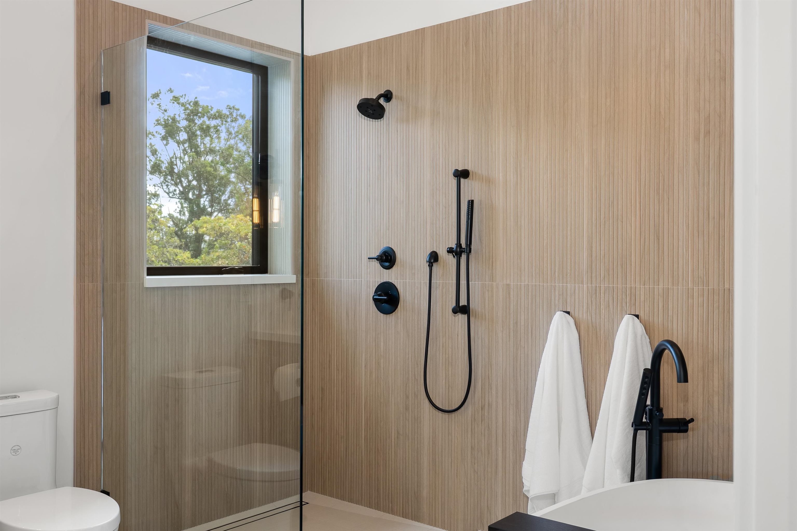 965  Hog Back Rd , Haiku home - photo 28 of 50