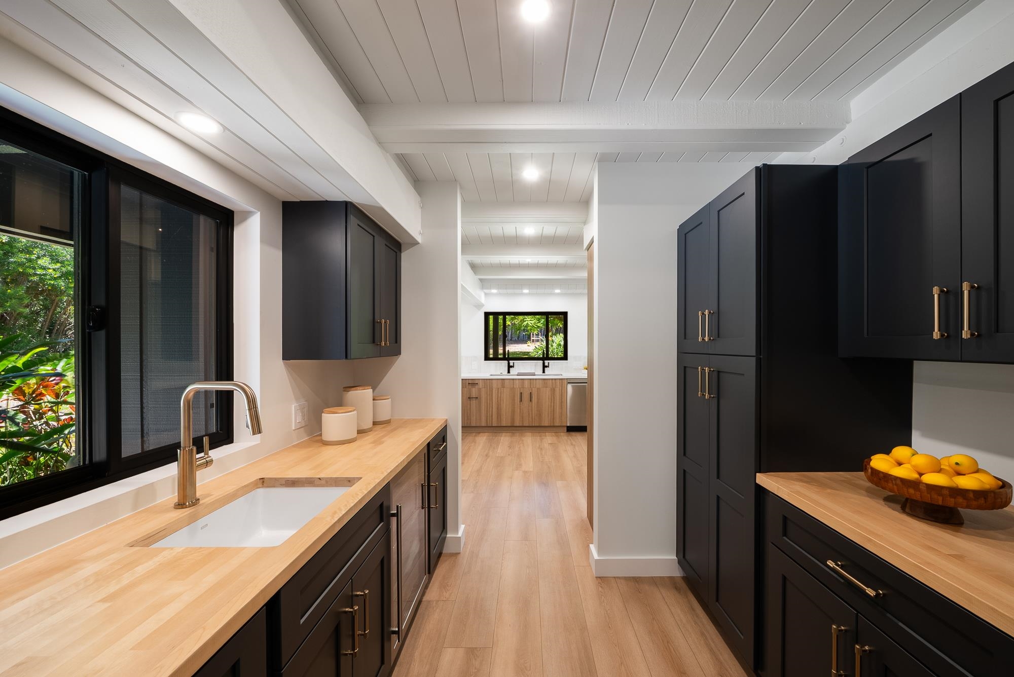 965  Hog Back Rd , Haiku home - photo 23 of 35