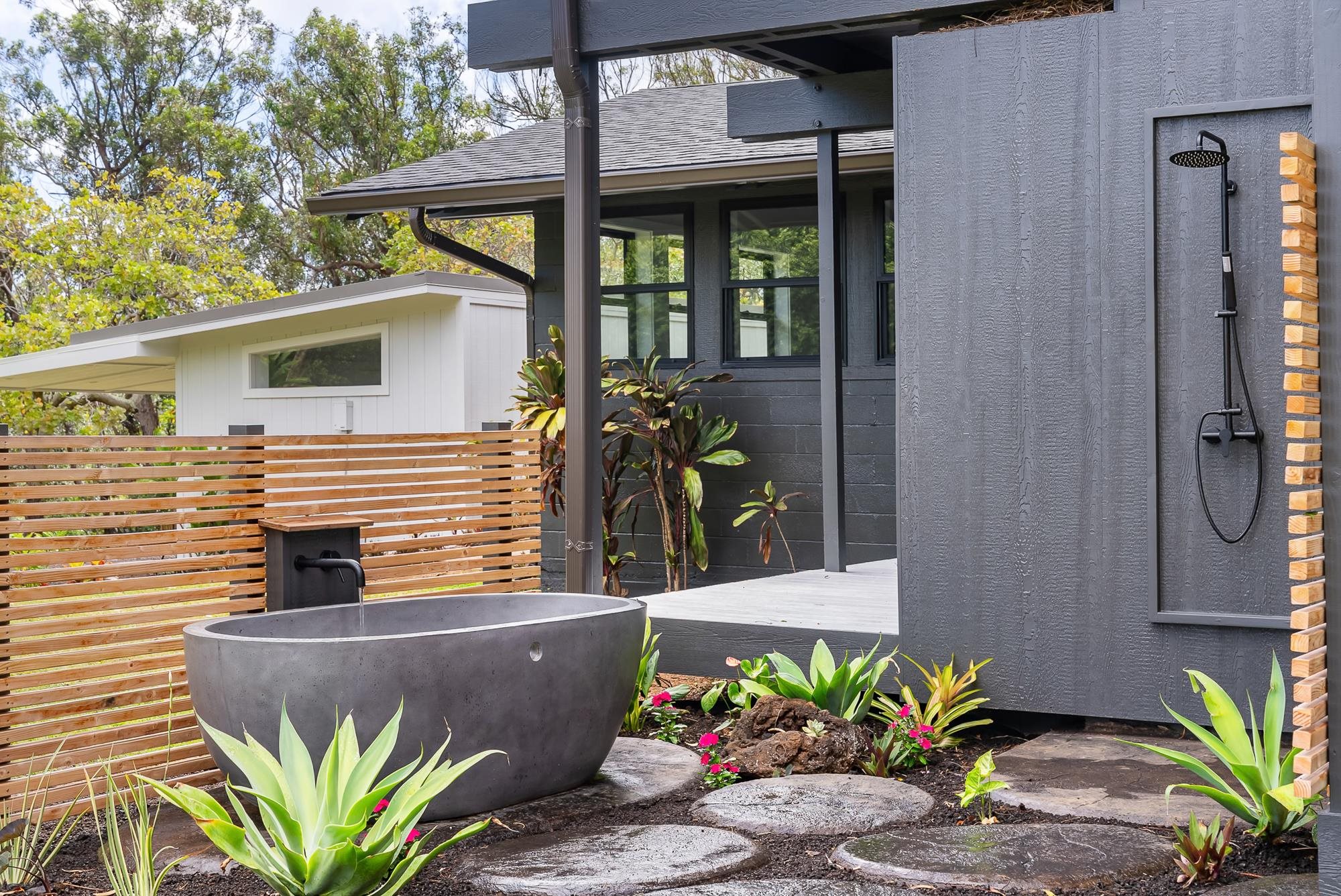 965  Hog Back Rd , Haiku home - photo 26 of 35