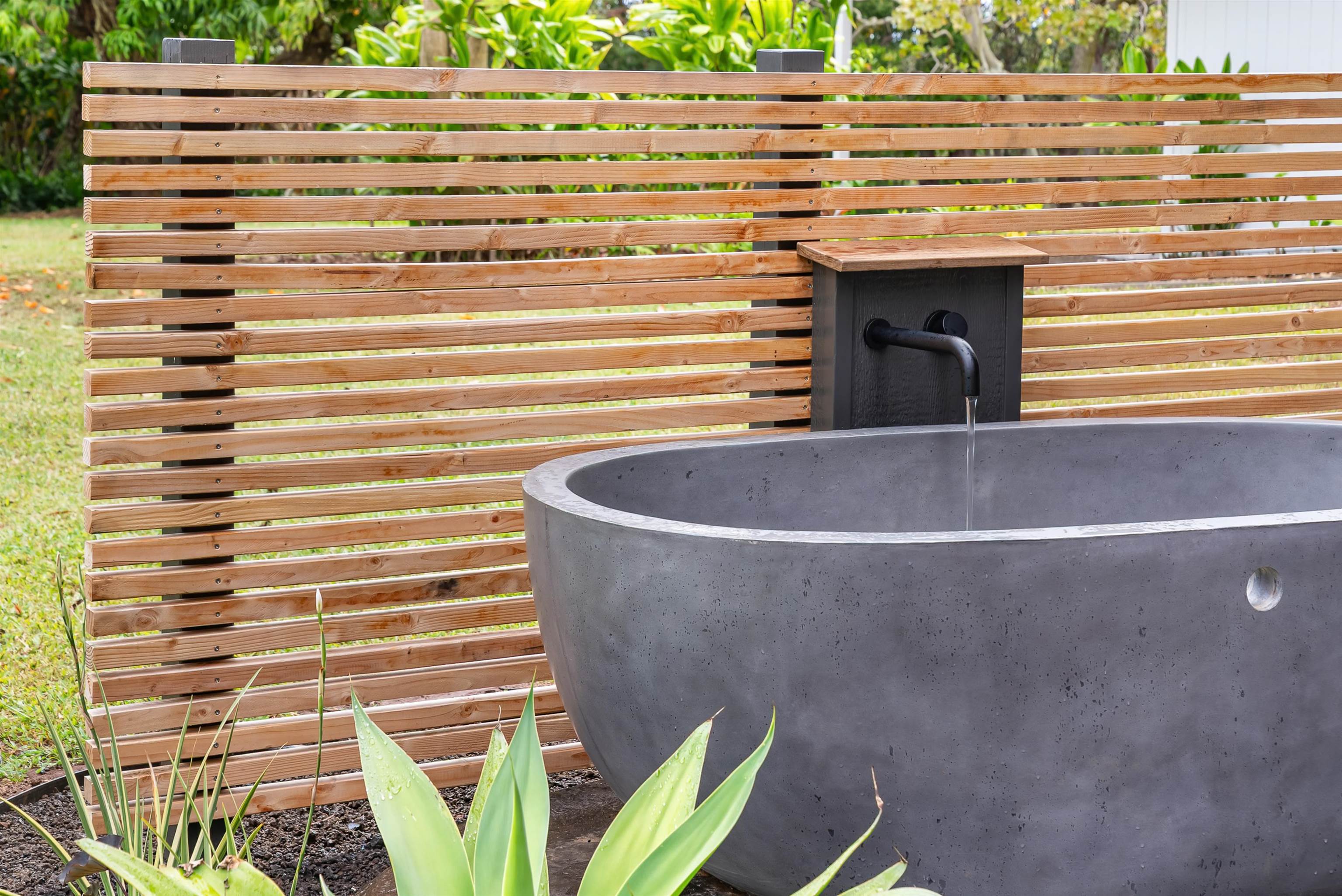 965  Hog Back Rd , Haiku home - photo 29 of 44