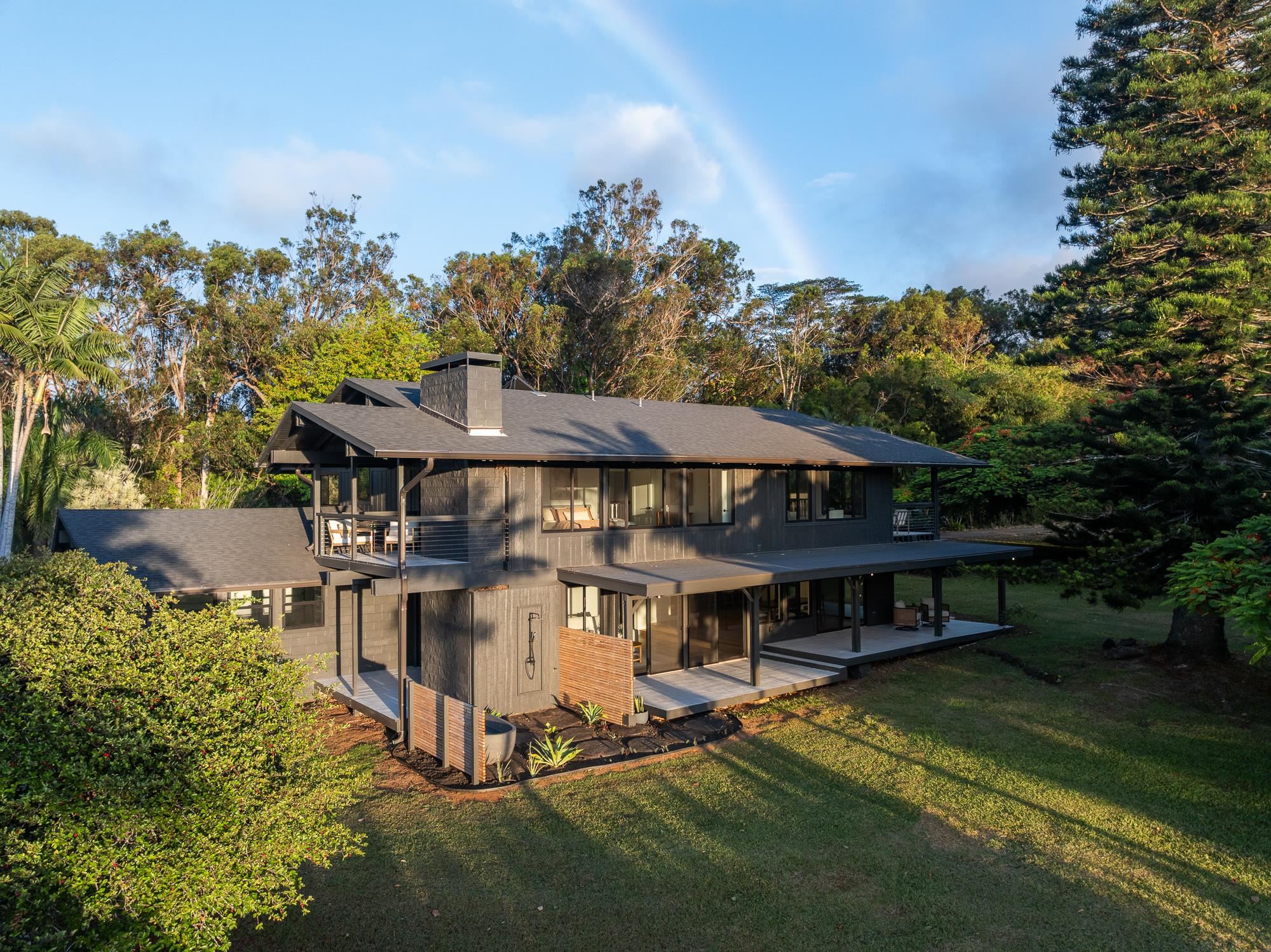 965  Hog Back Rd , Haiku home - photo 41 of 44