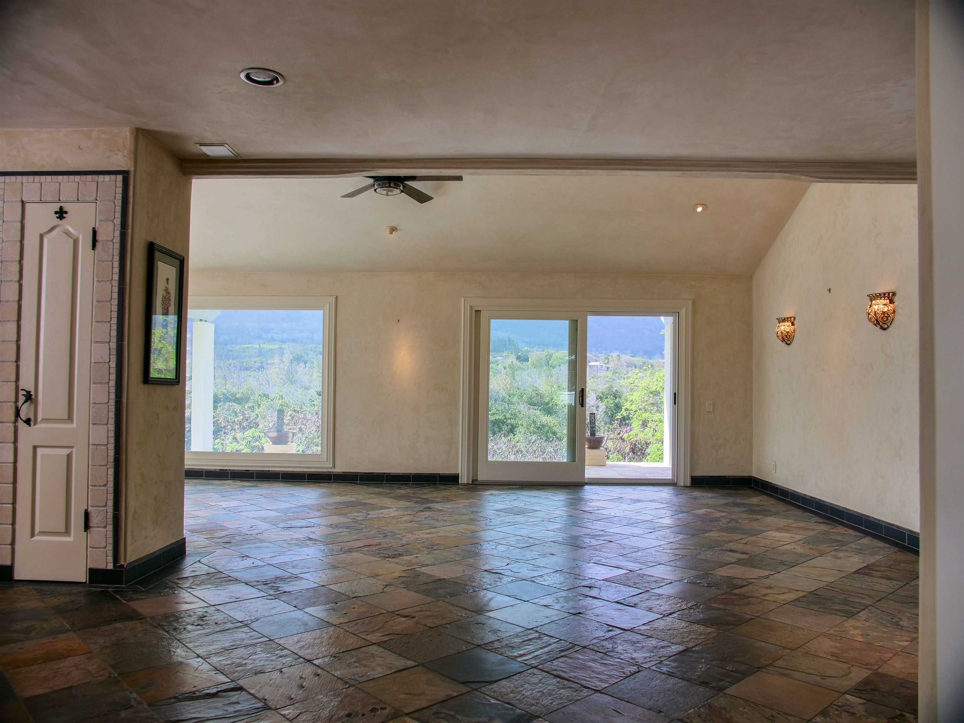 974  Lekeona Loop , Wailuku home - photo 11 of 50