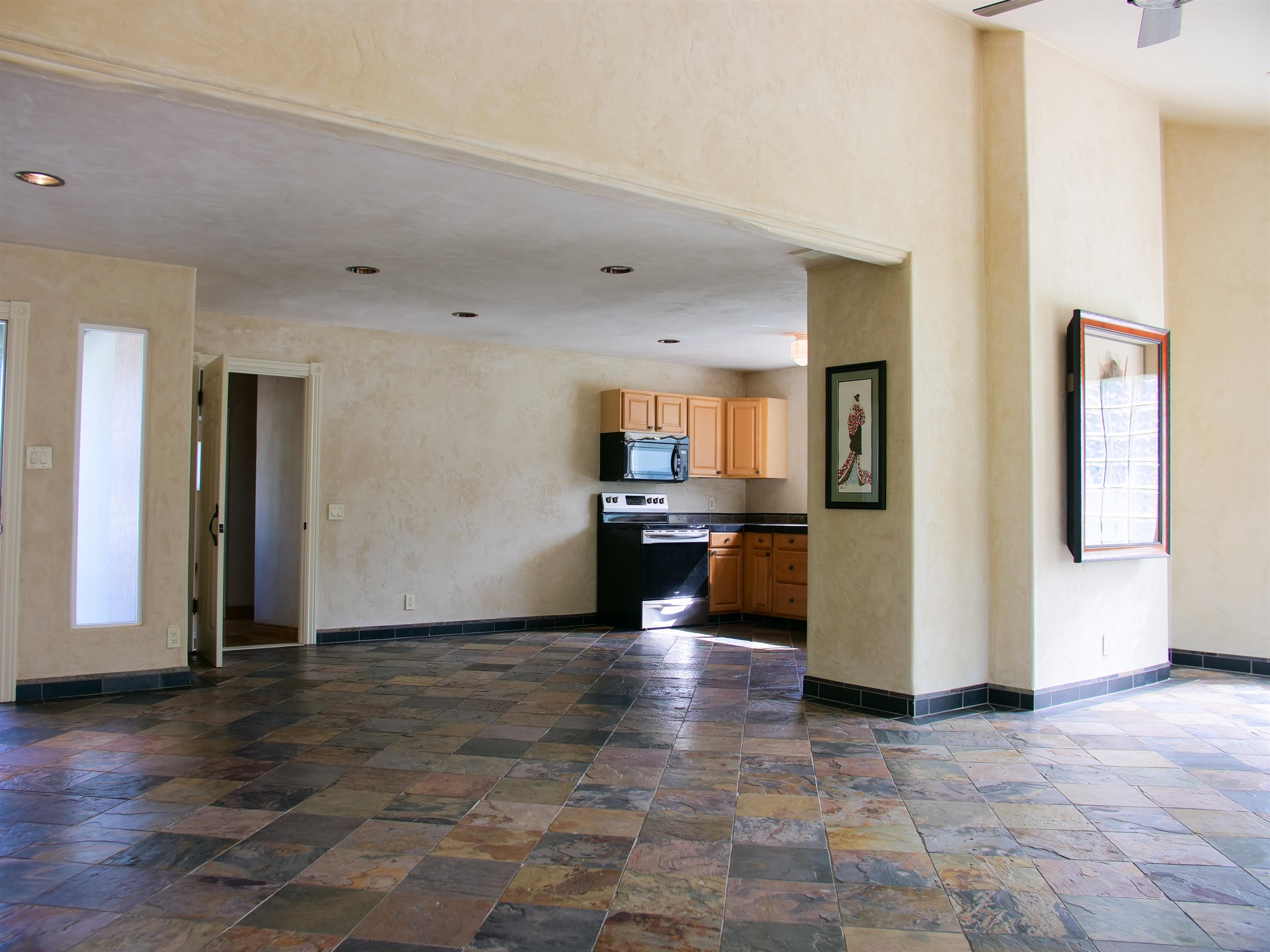 974  Lekeona Loop , Wailuku home - photo 12 of 50