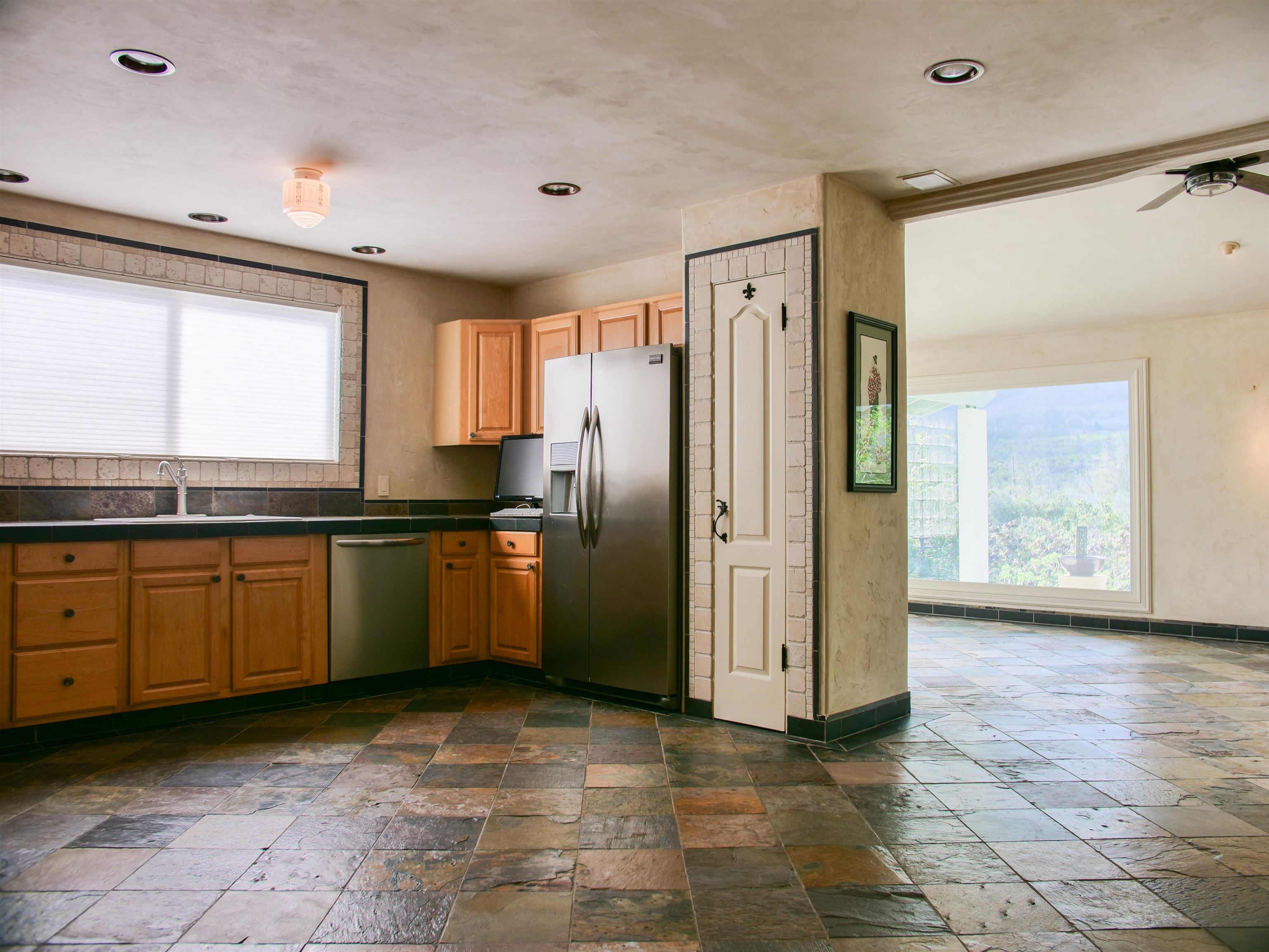 974  Lekeona Loop , Wailuku home - photo 13 of 50