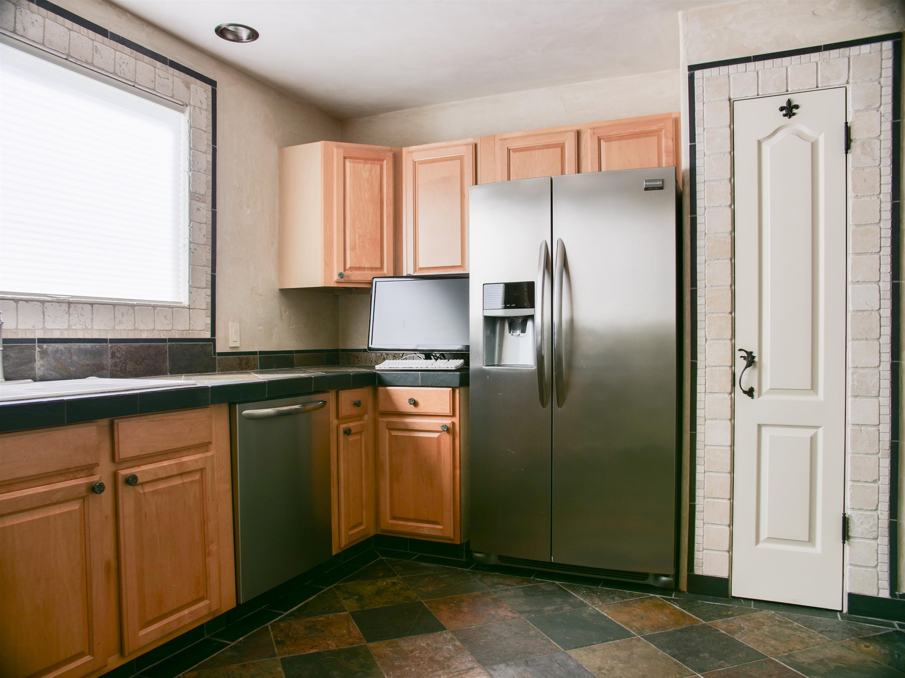 974  Lekeona Loop , Wailuku home - photo 14 of 50