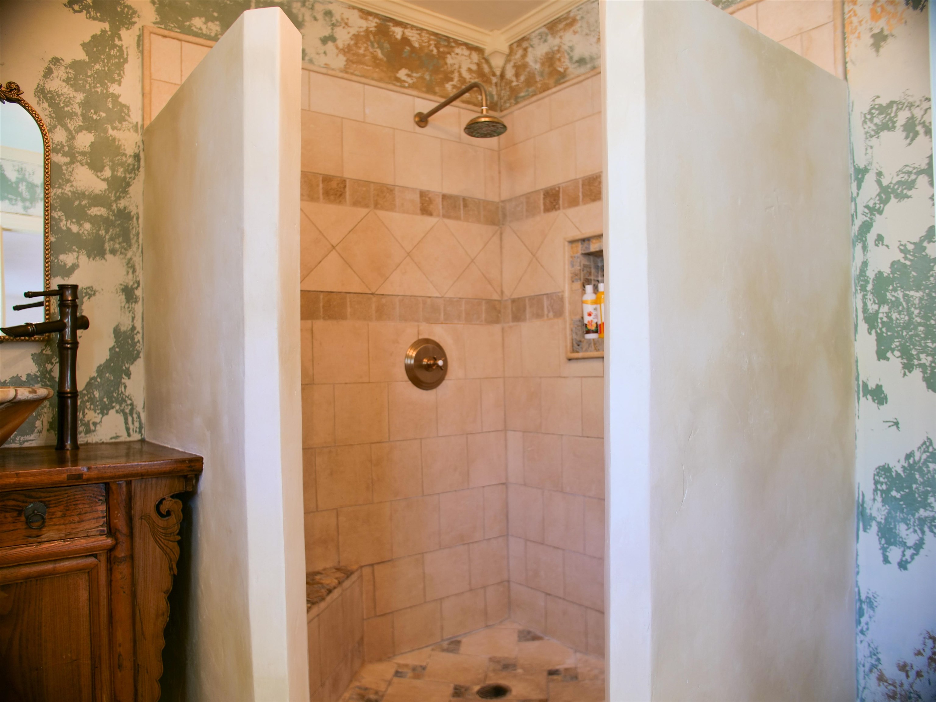 974  Lekeona Loop , Wailuku home - photo 31 of 50