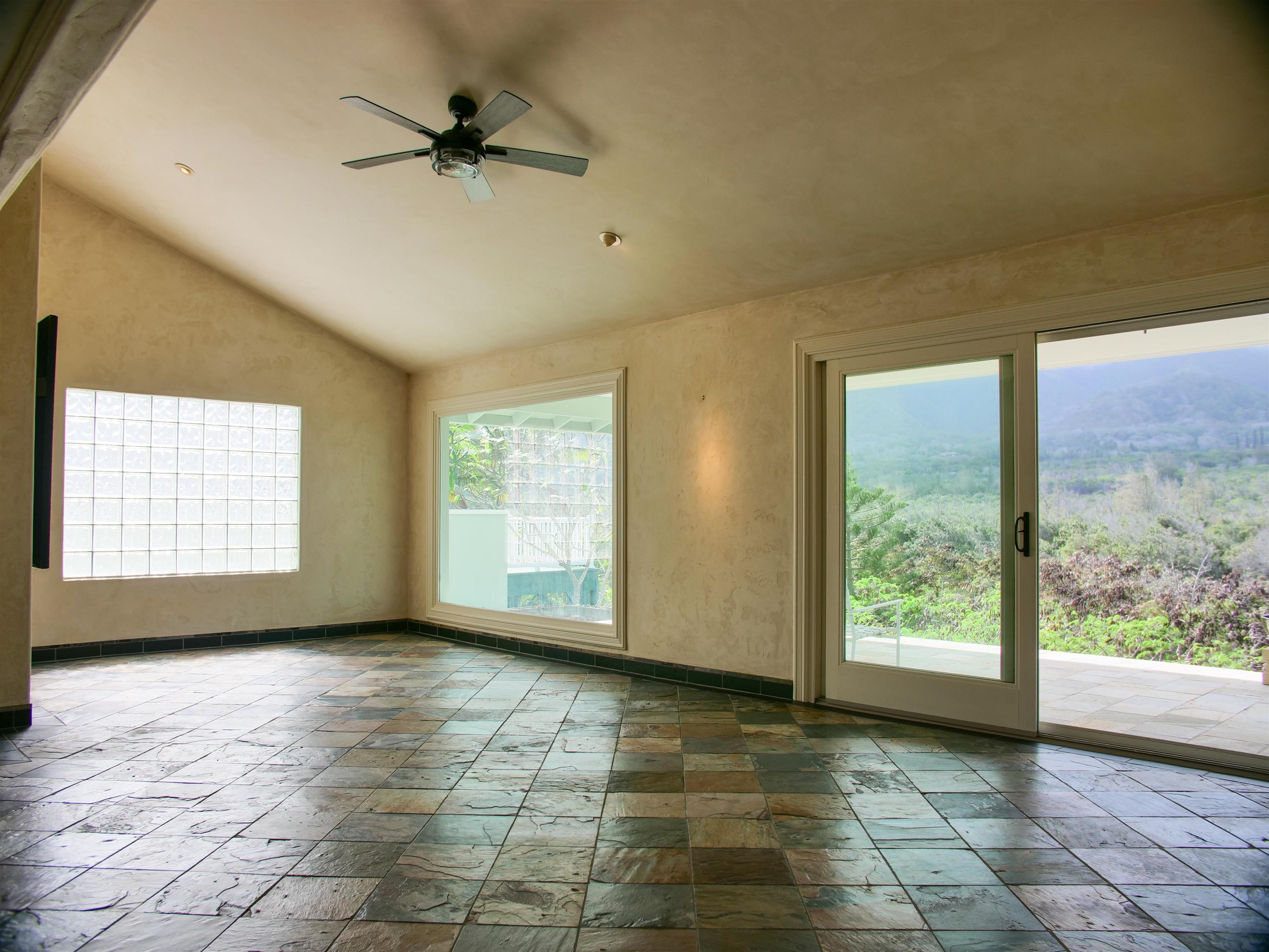 974  Lekeona Loop , Wailuku home - photo 10 of 50