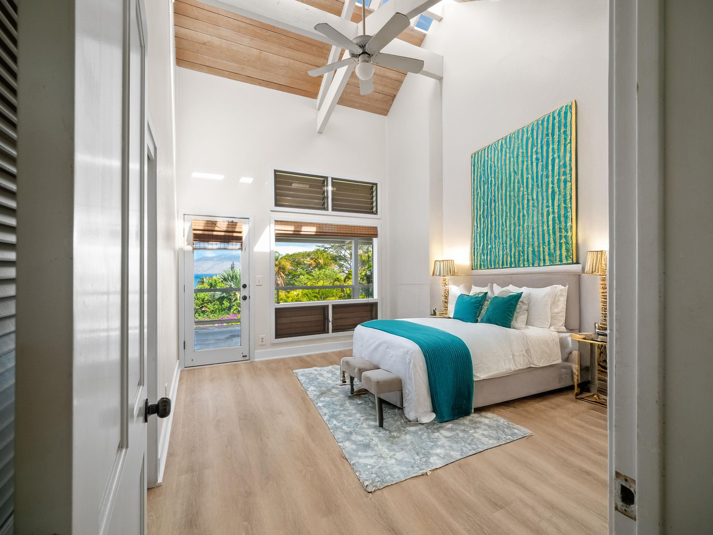 978  Kupulau Dr South Maui, Maui Meadows home - photo 28 of 49