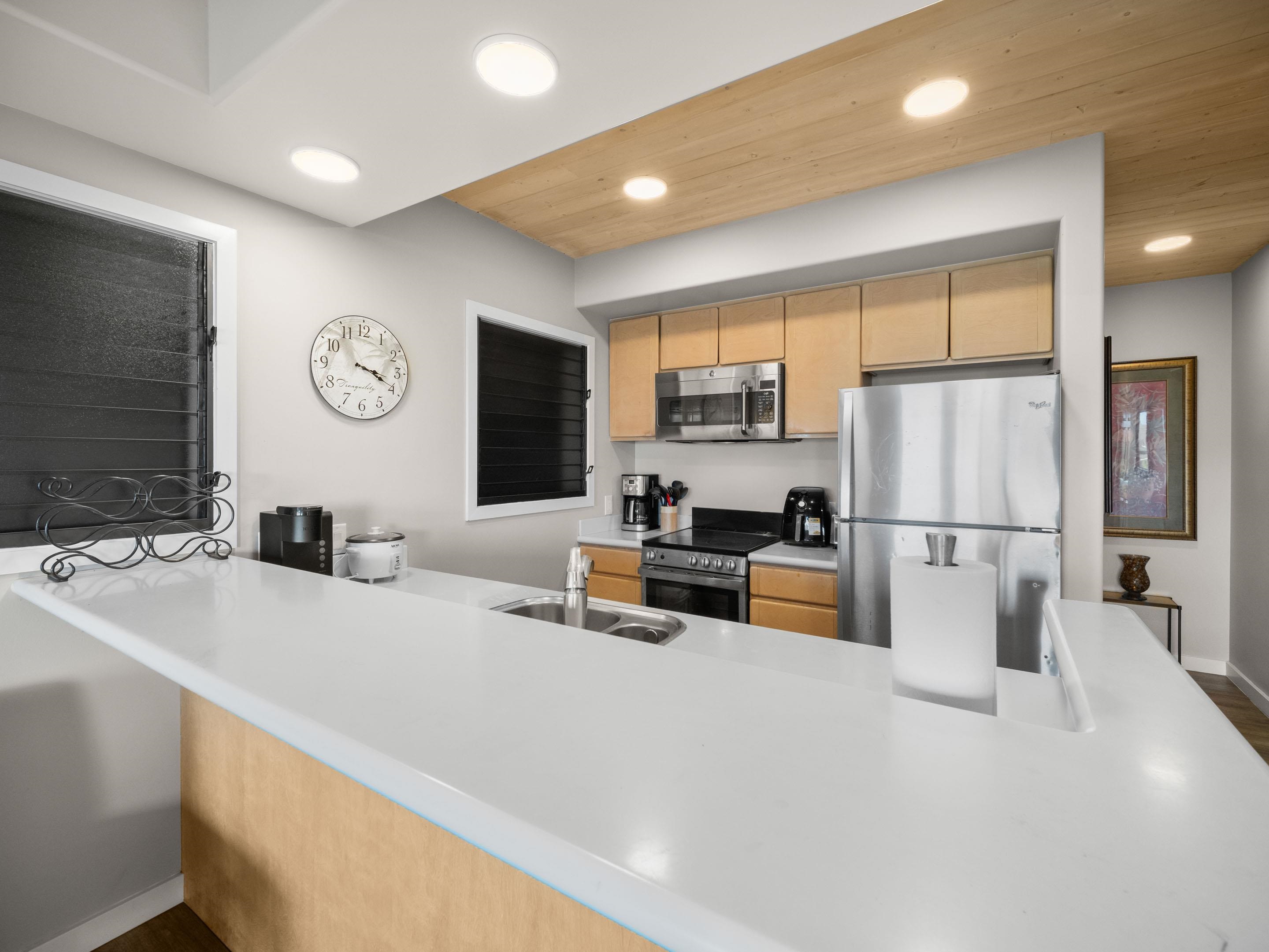 978  Kupulau Dr South Maui, Maui Meadows home - photo 35 of 49