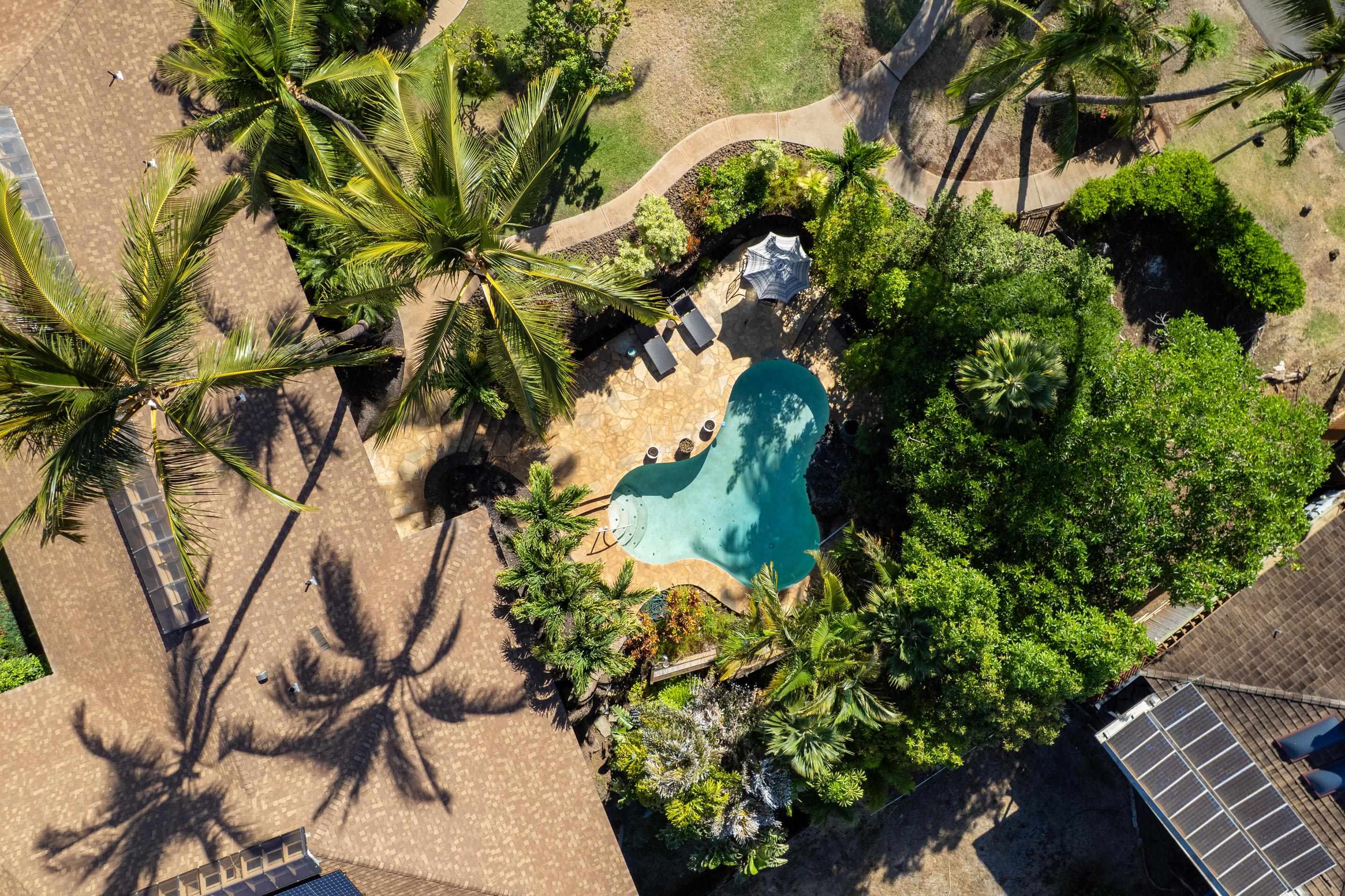 978  Kupulau Dr South Maui, Maui Meadows home - photo 43 of 49