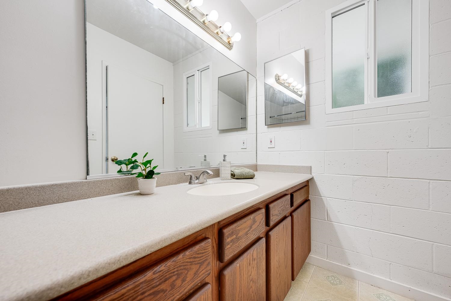 978  Lekeona Loop , Wailuku home - photo 21 of 40
