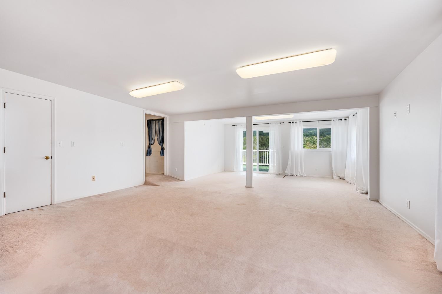 978  Lekeona Loop , Wailuku home - photo 24 of 40