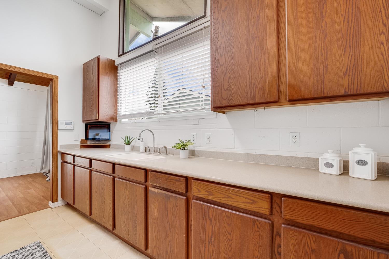 978  Lekeona Loop , Wailuku home - photo 5 of 40