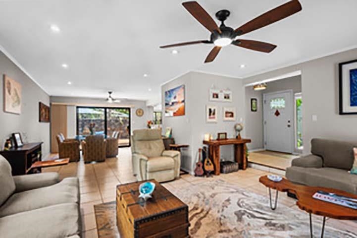 98  Mehani Pl , Kihei home - photo 5 of 28