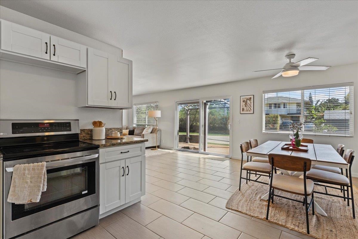 98  Welakahao Rd Kihei, Kihei home - photo 6 of 46