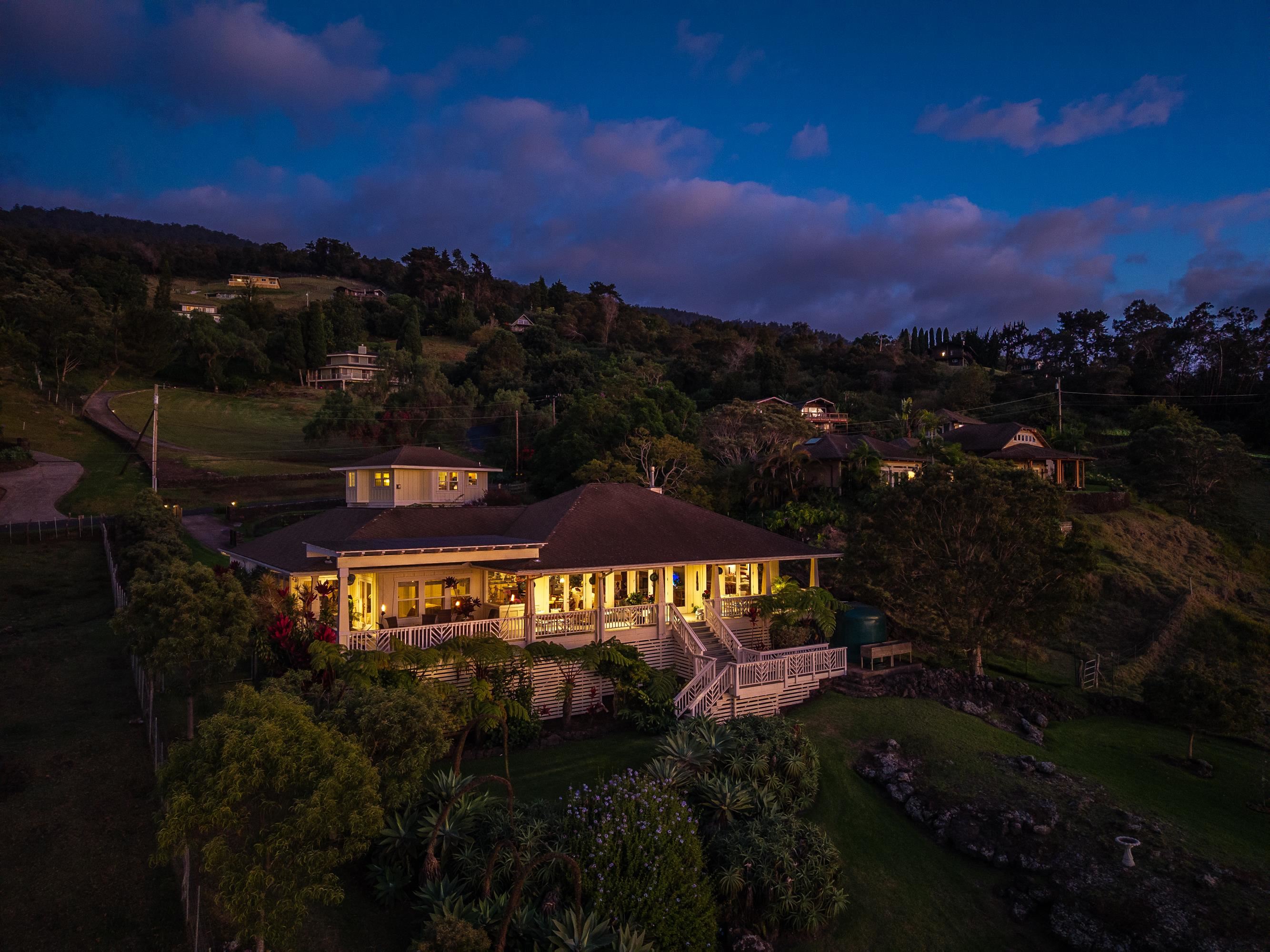 980  Polipoli Rd , Kula/Ulupalakua/Kanaio home - photo 4 of 50