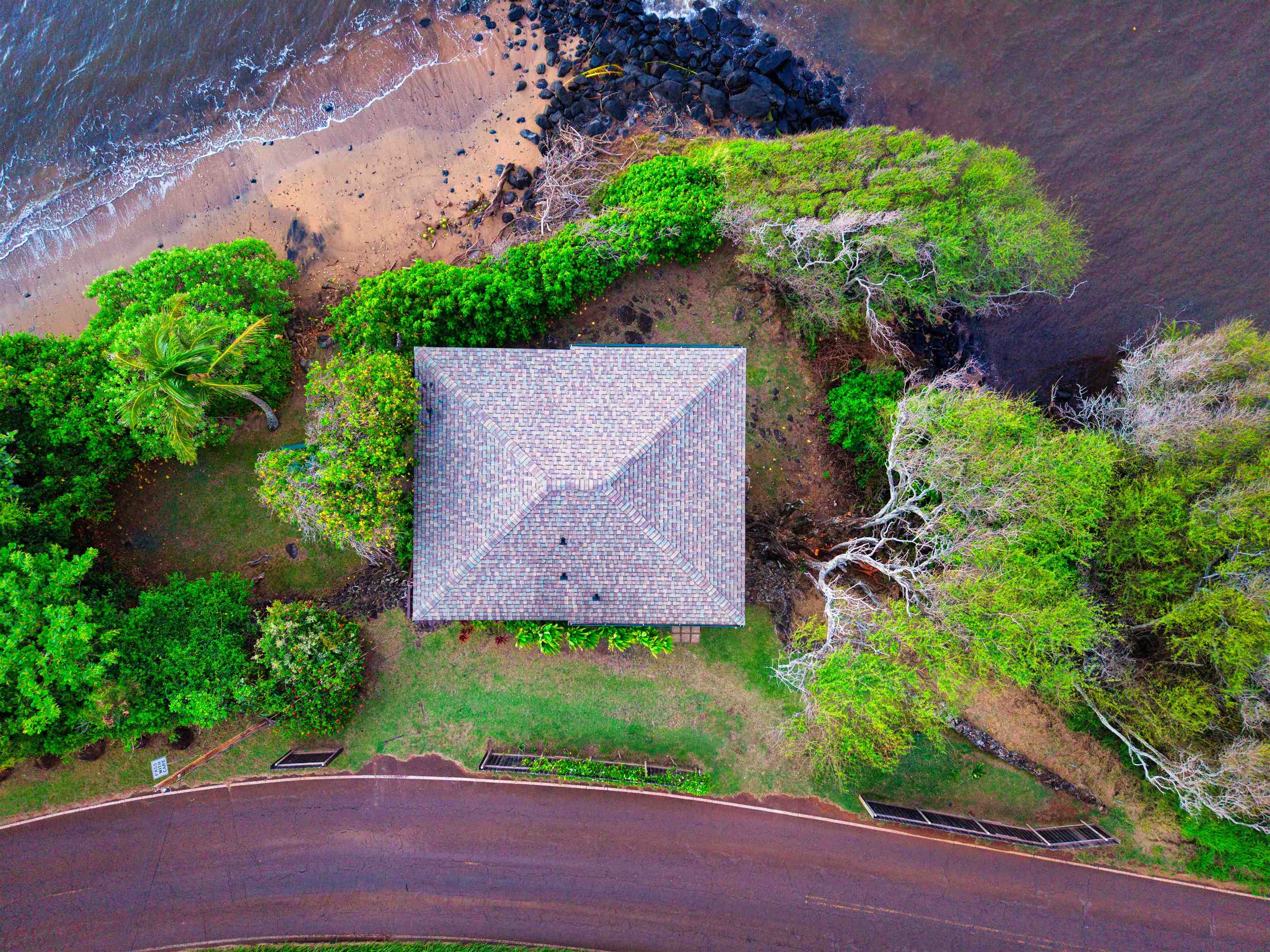 9916  Kamehameha V Hwy , Molokai home - photo 5 of 19
