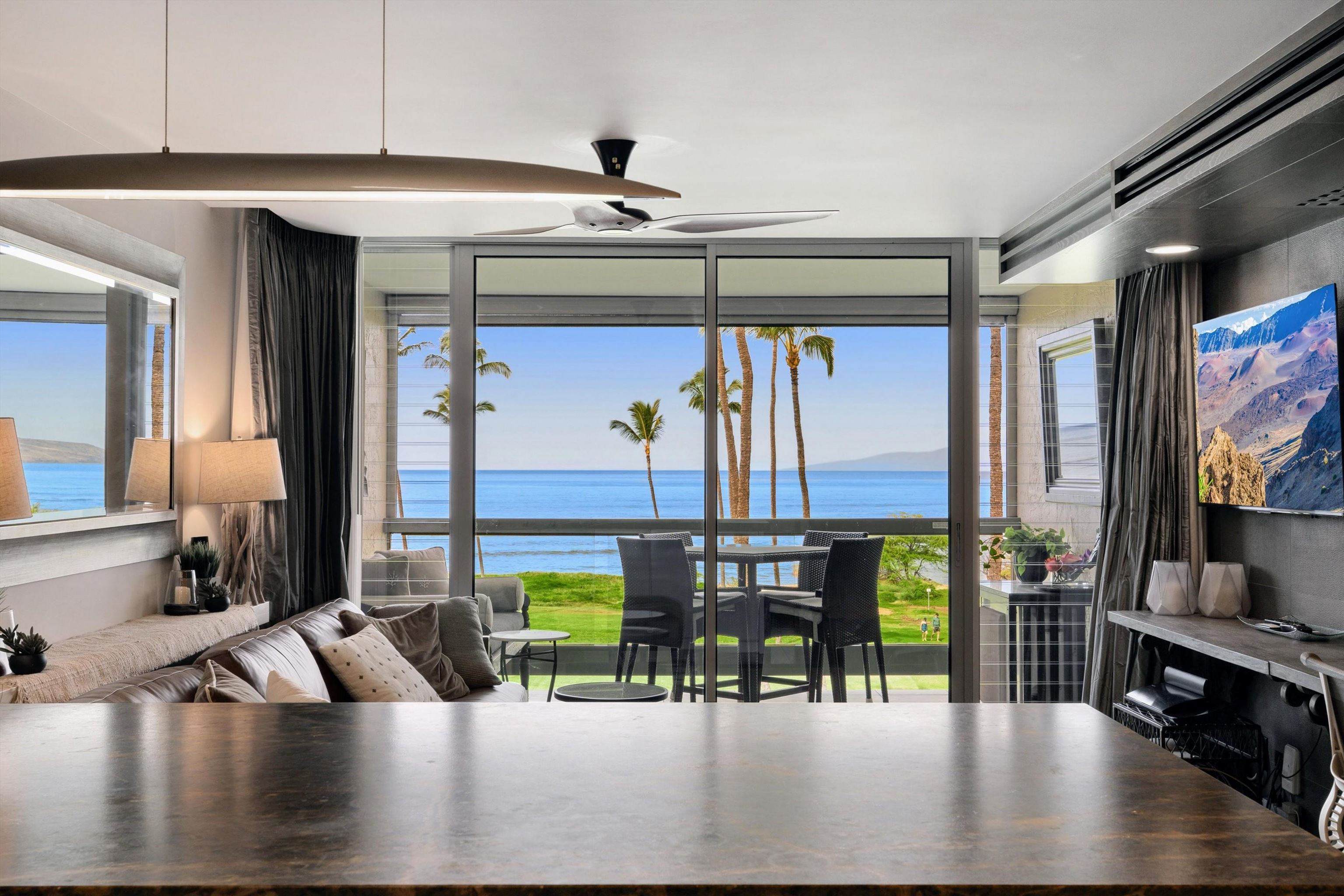 Leinaala condo # 404, Kihei, Hawaii - photo 4 of 45