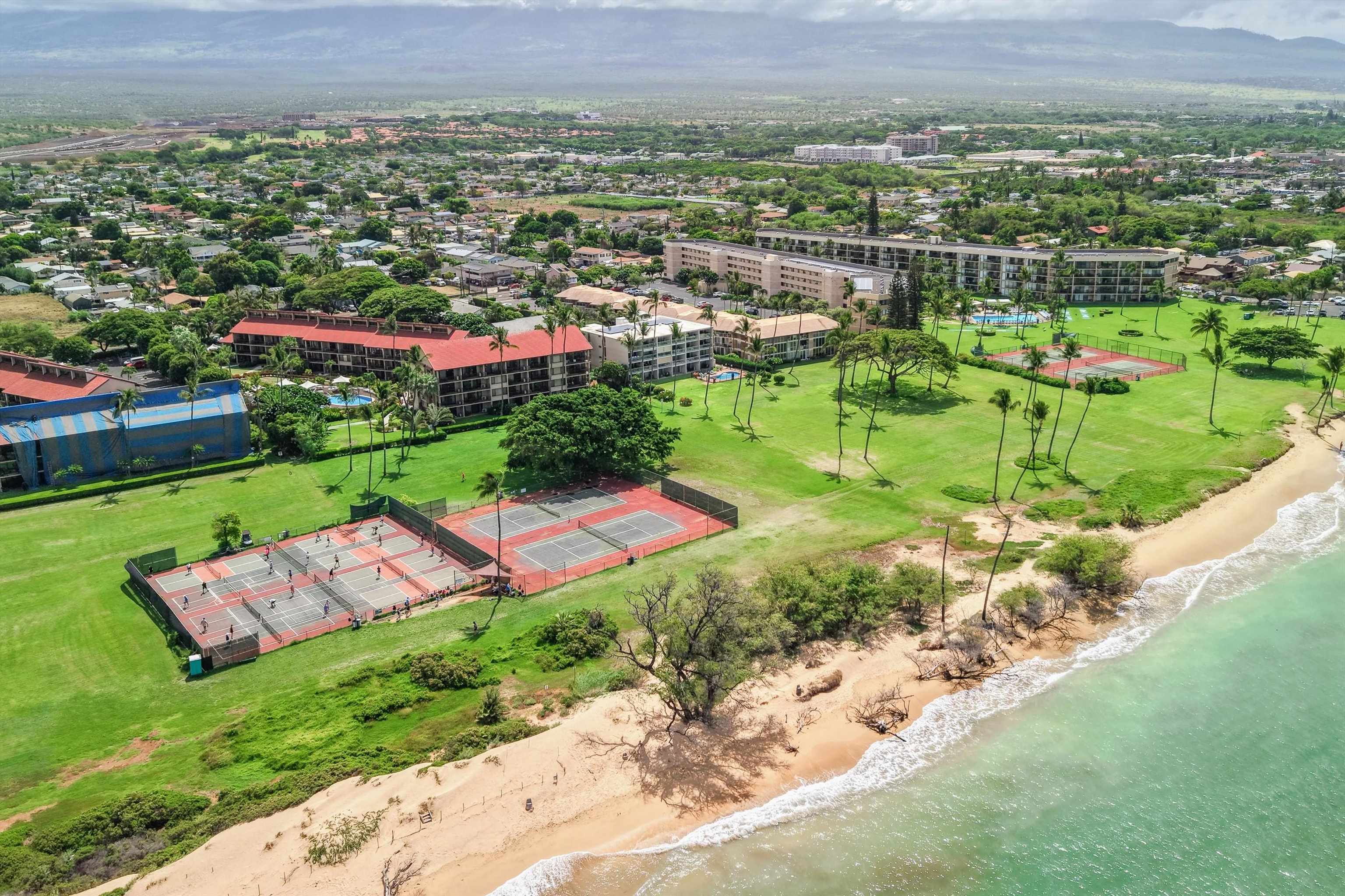 Leinaala condo # 404, Kihei, Hawaii - photo 34 of 45