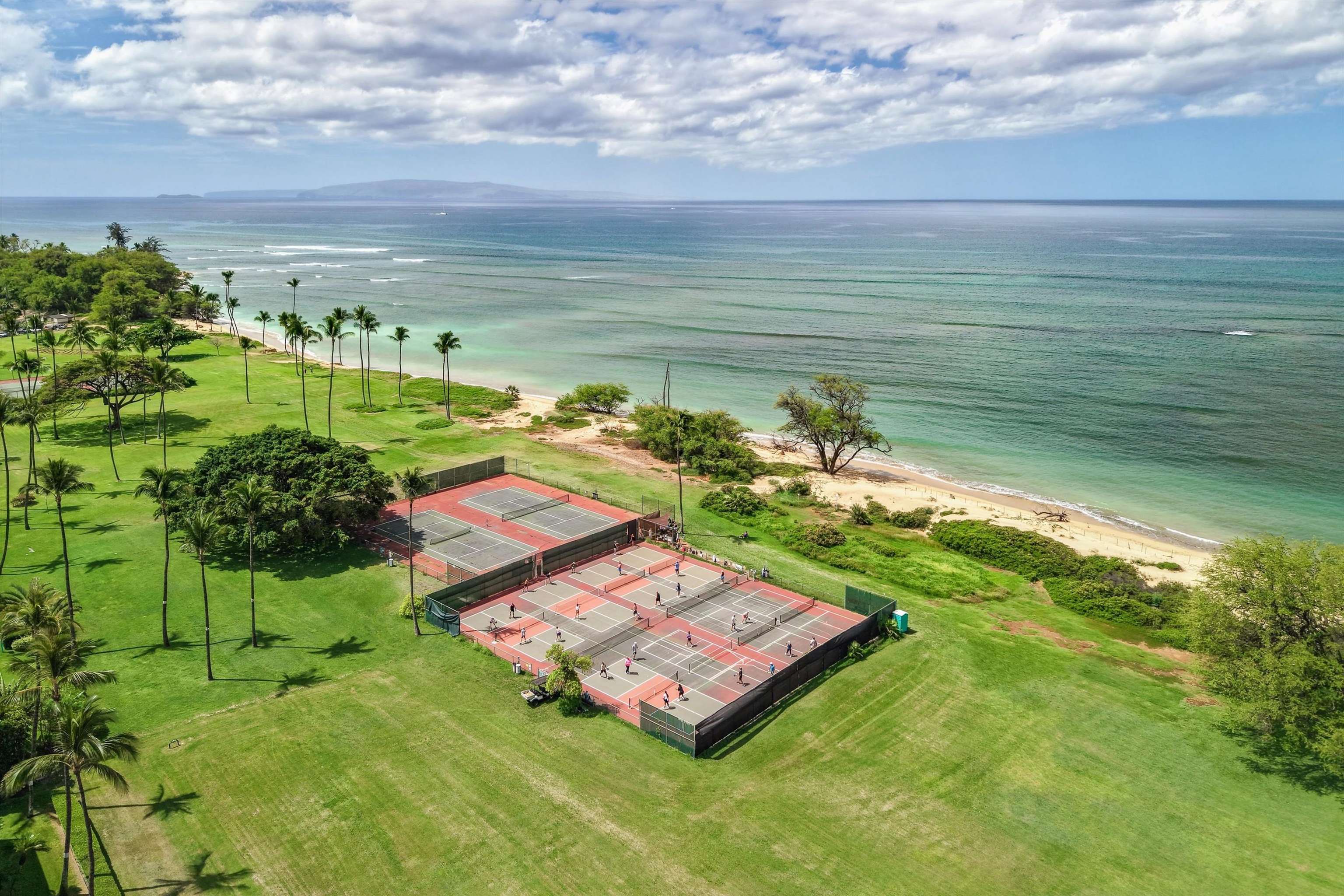 Leinaala condo # 404, Kihei, Hawaii - photo 35 of 45