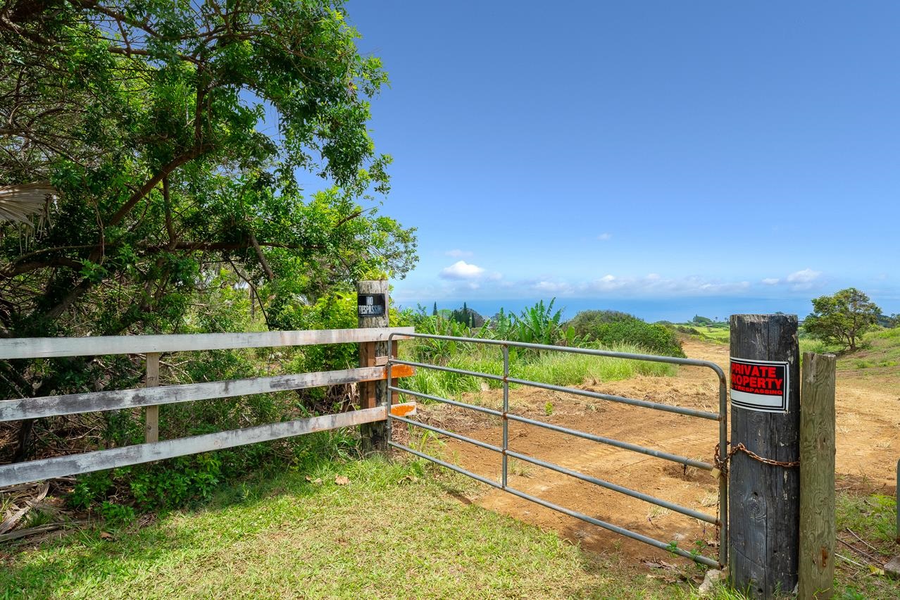 0 Kahekili Hwy  Wailuku, Hi vacant land for sale - photo 6 of 28